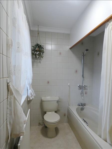 Rugby Road - Picture 12