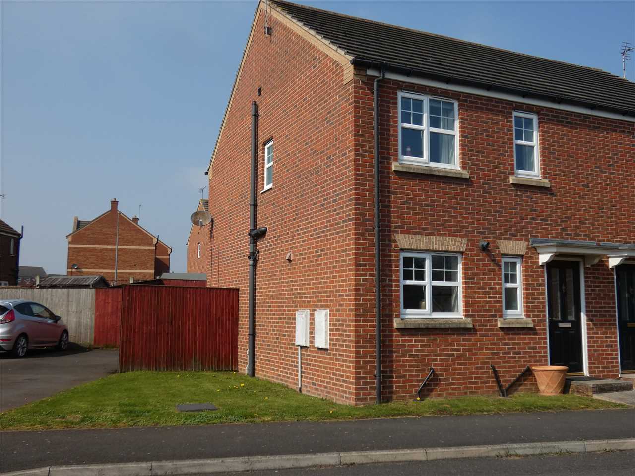 Woodcross Avenue - Picture 1