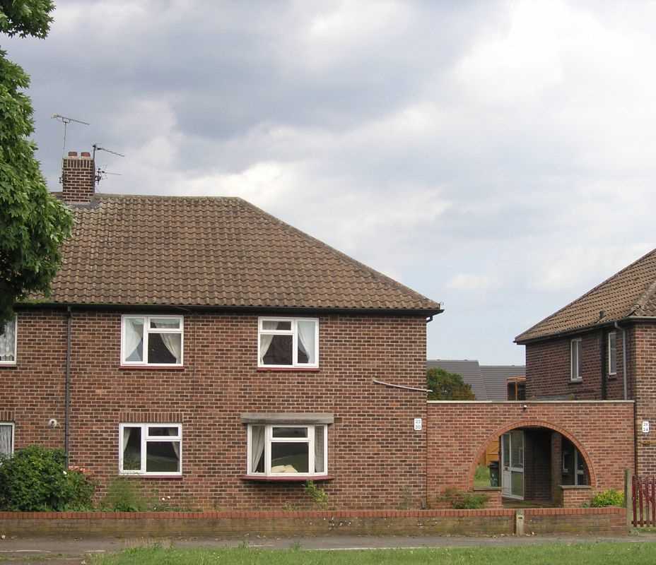 Grange Lane South - Picture 1