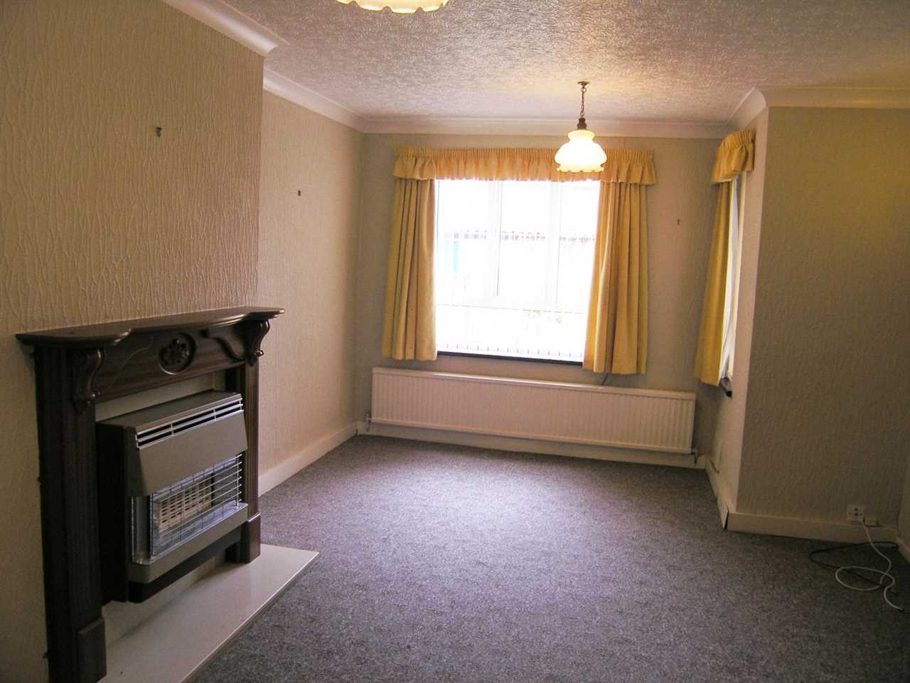 Grange Lane South - Picture 3