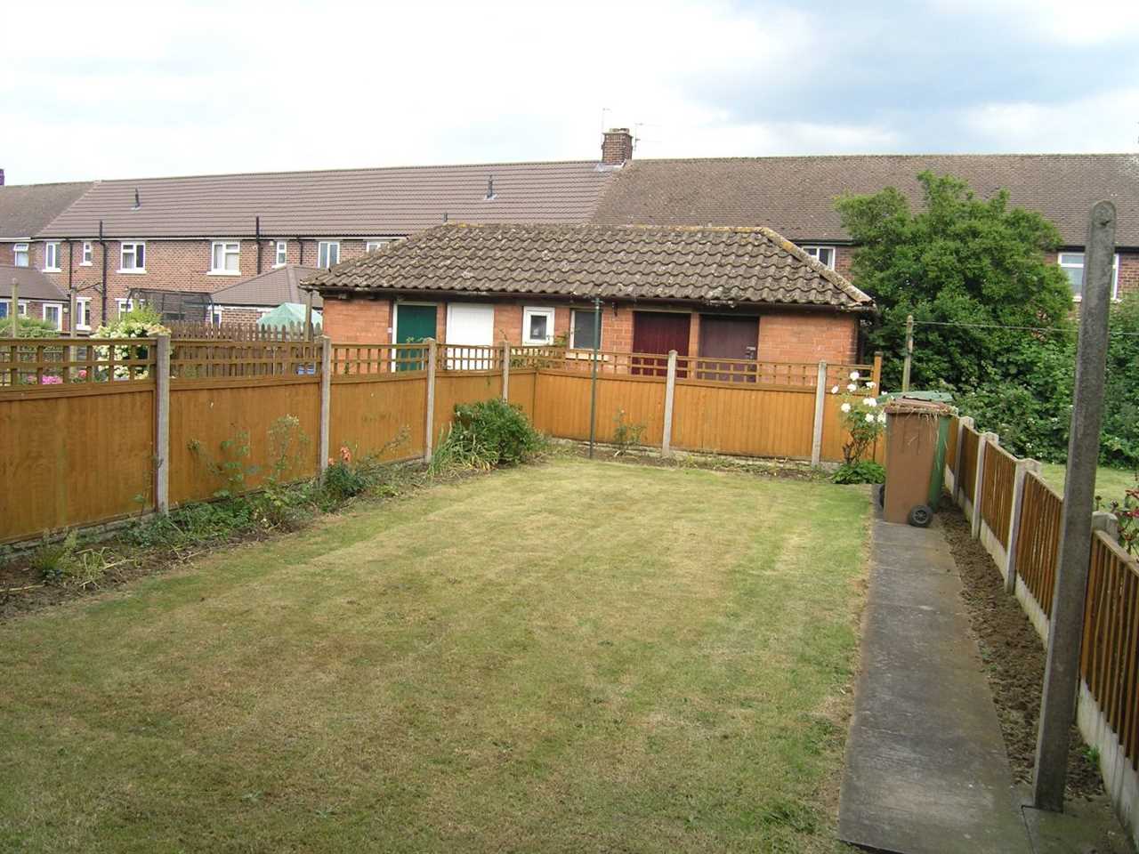 Grange Lane South - Picture 4