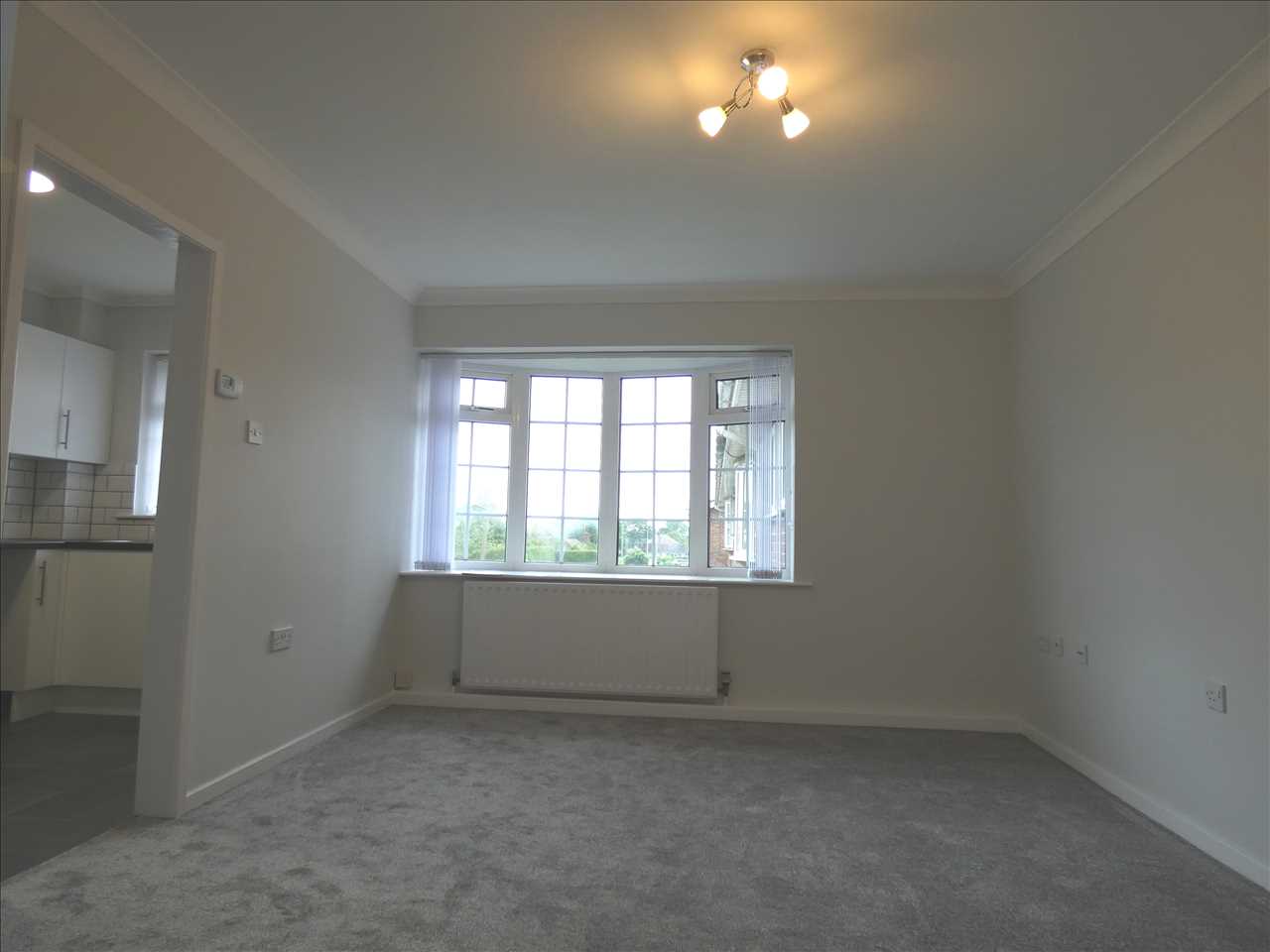 Revesby Court - Picture 2