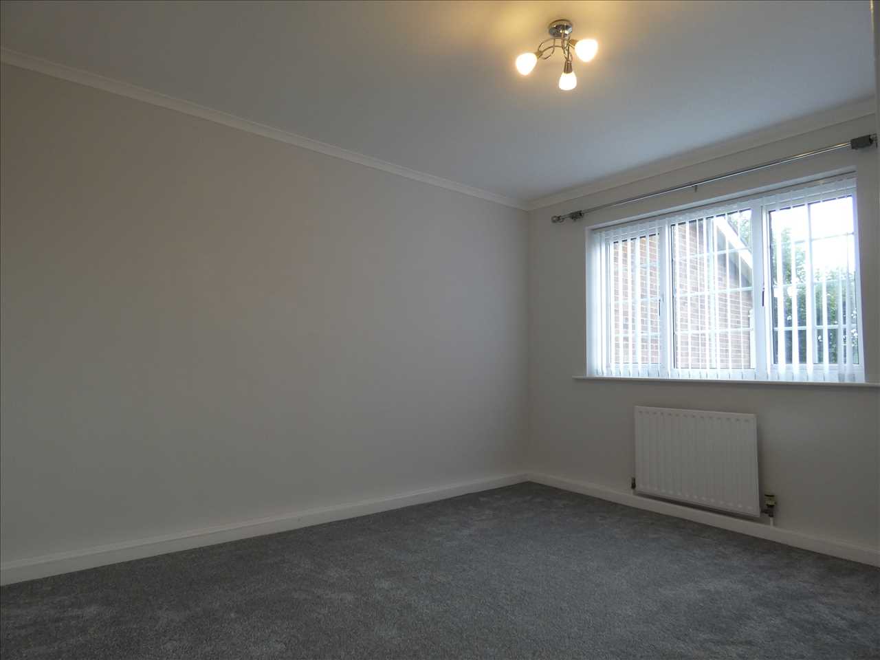 Revesby Court - Picture 5