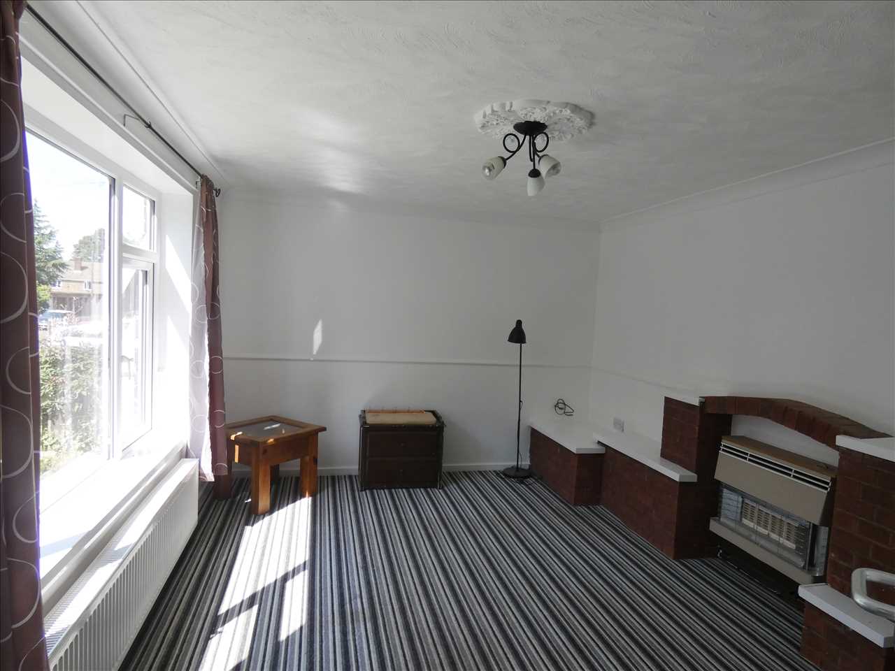 Chapman Avenue - Picture 2