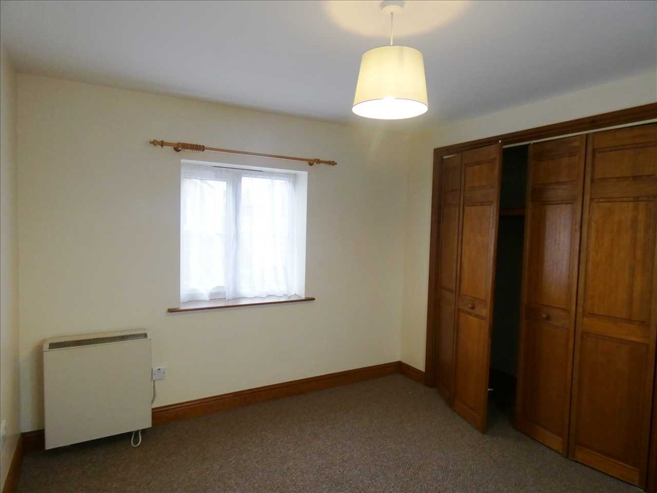 May Cottage - Picture 8