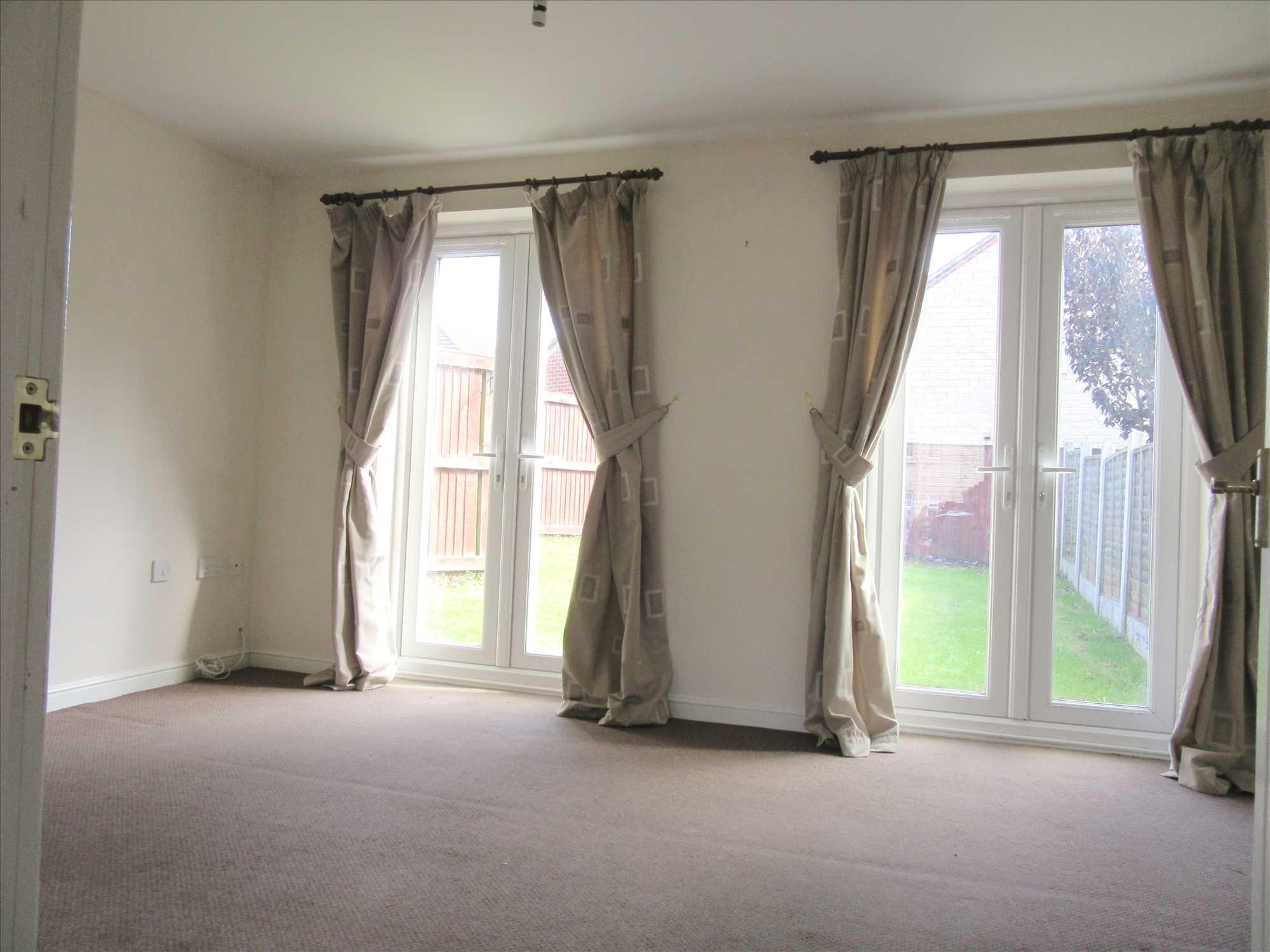 Boyds Court - Picture 2