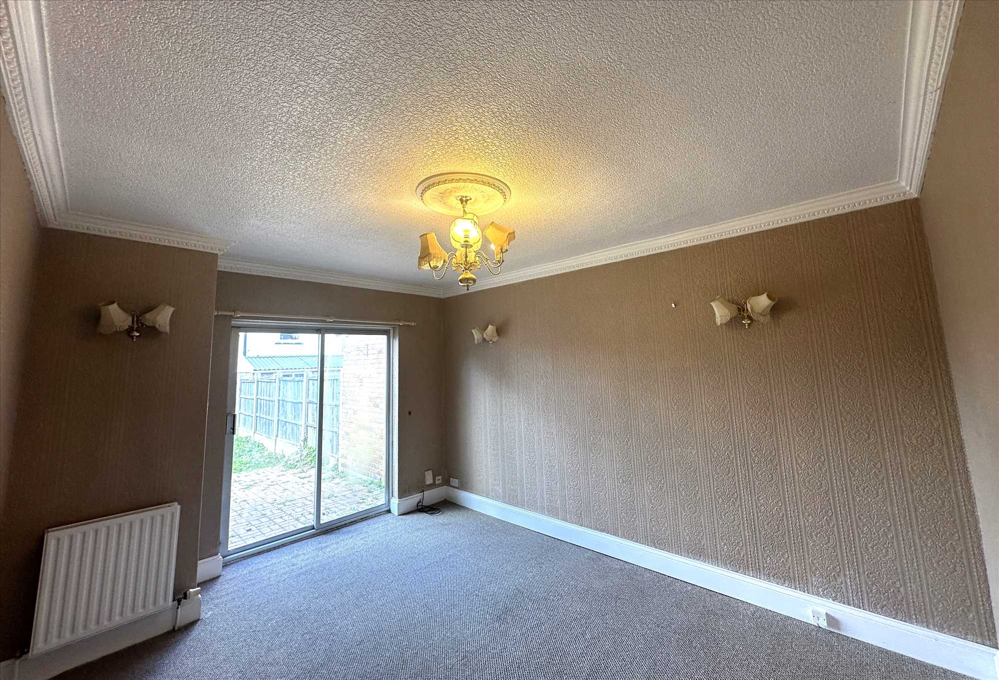 Newland Avenue - Picture 4