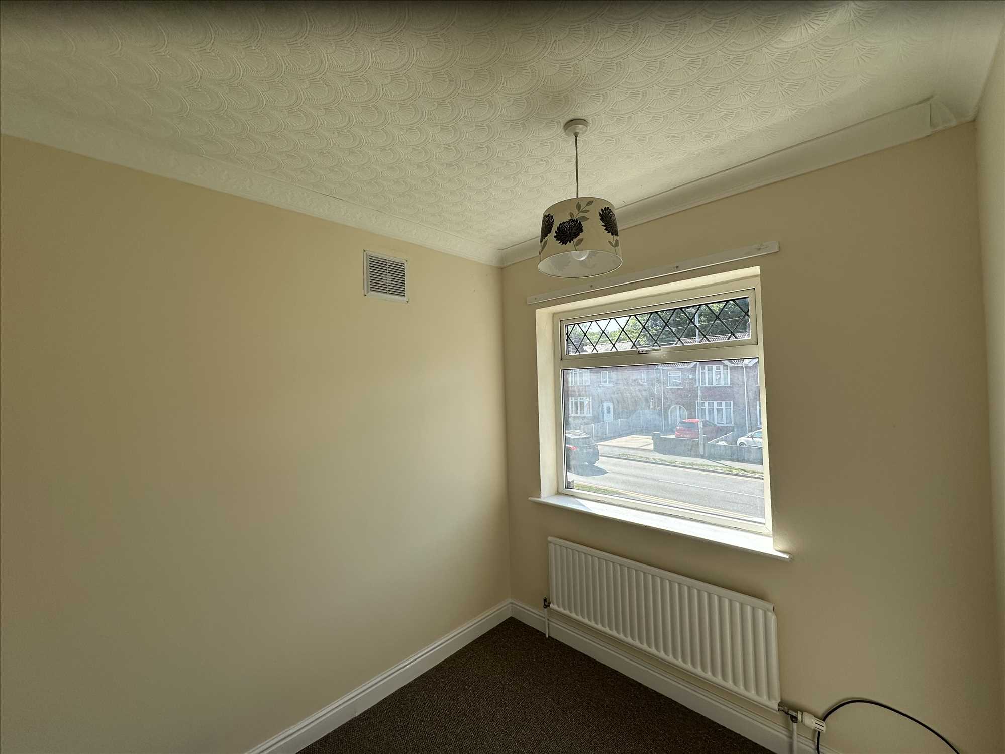 Church Lane - Picture 12