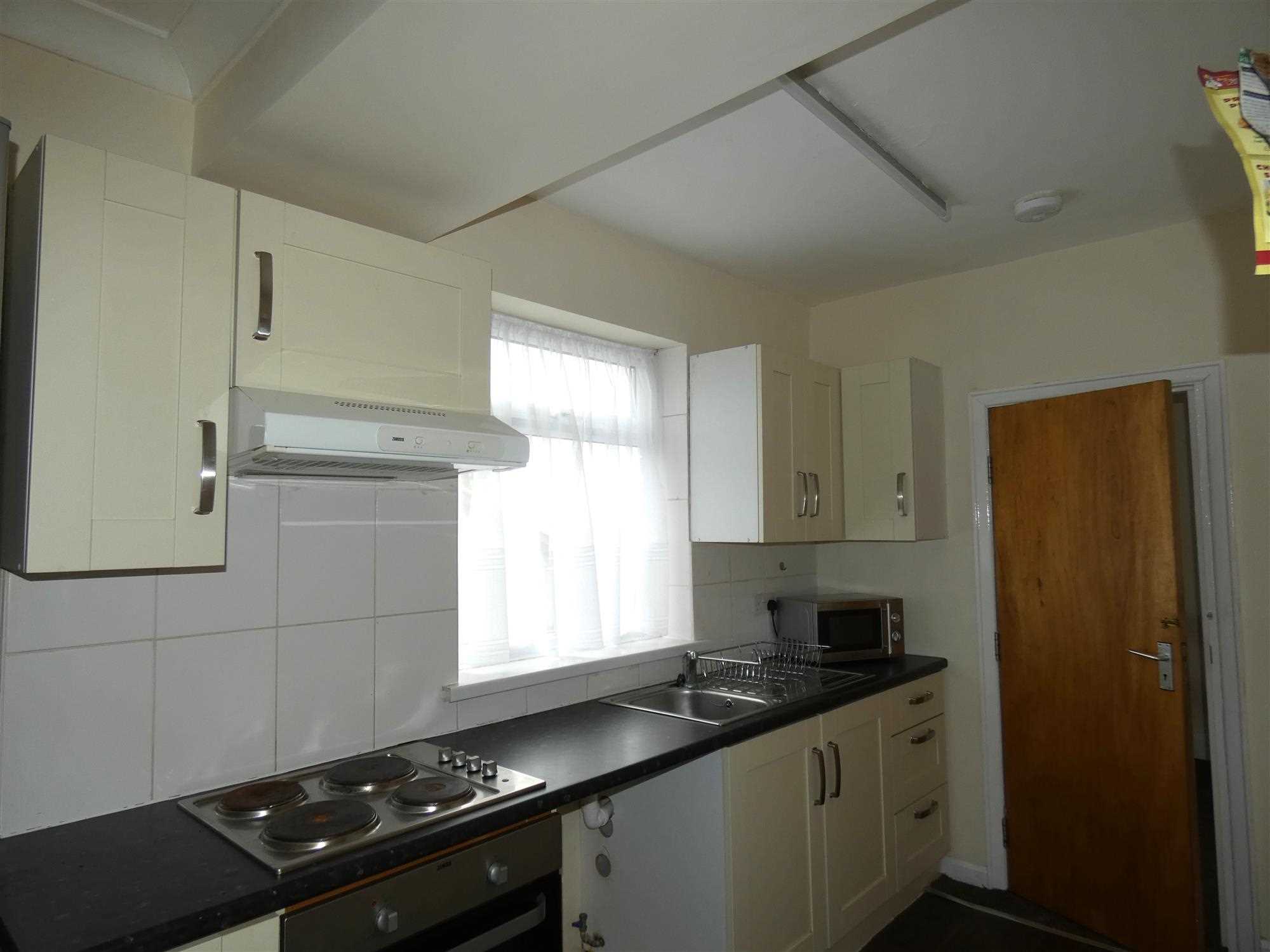 Church Lane - Picture 3