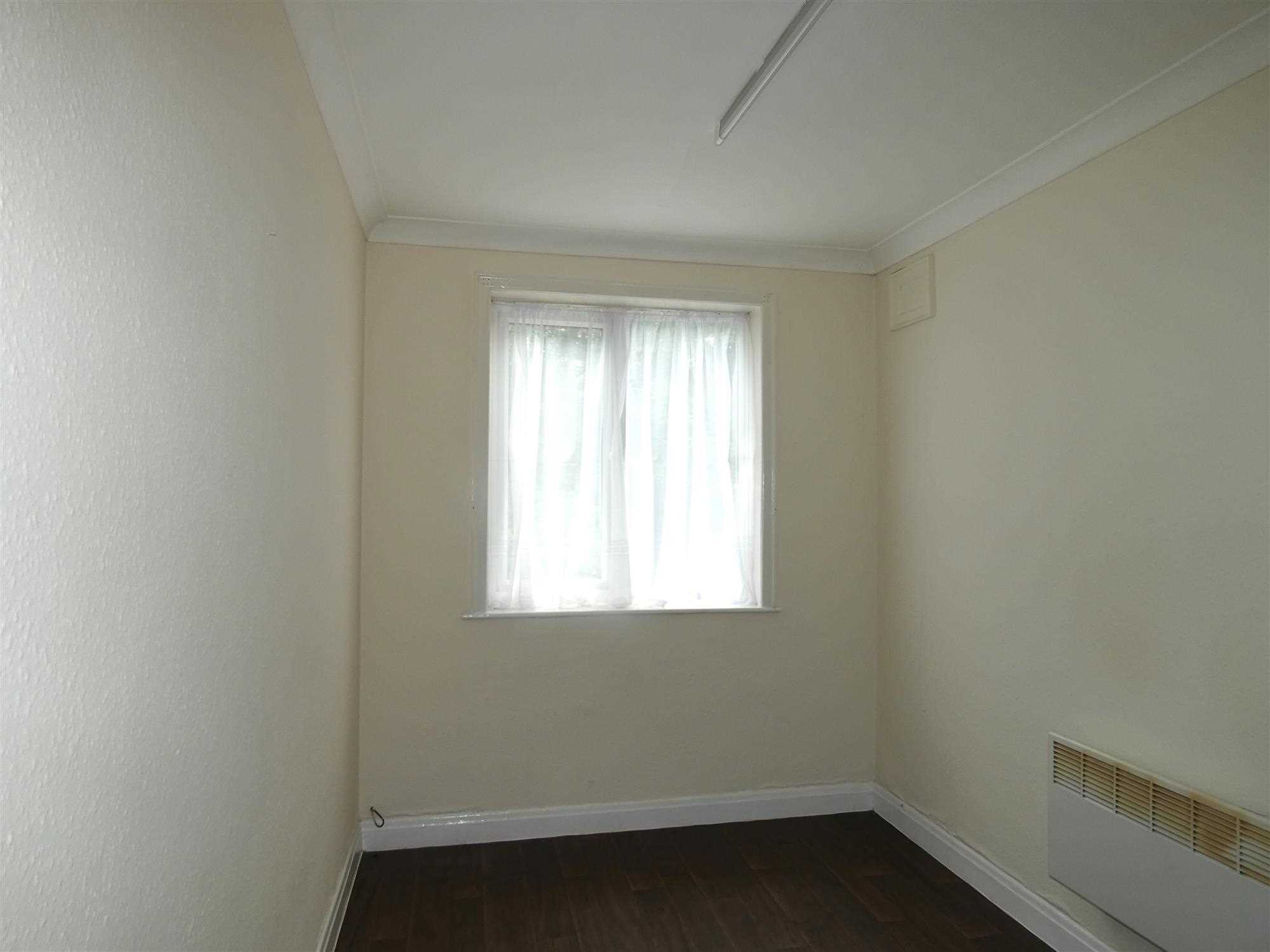 Church Lane - Picture 4