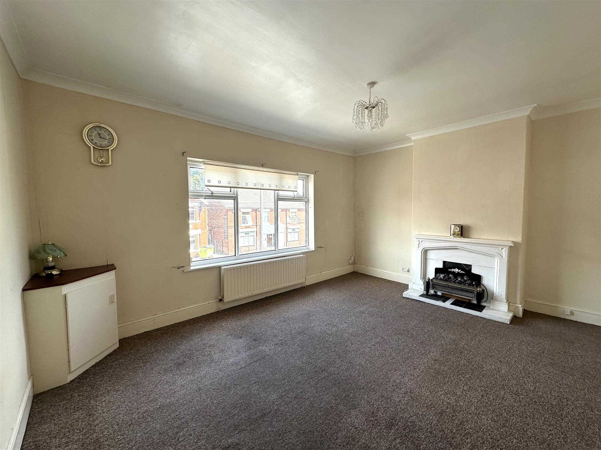 Doncaster Road - Picture 2
