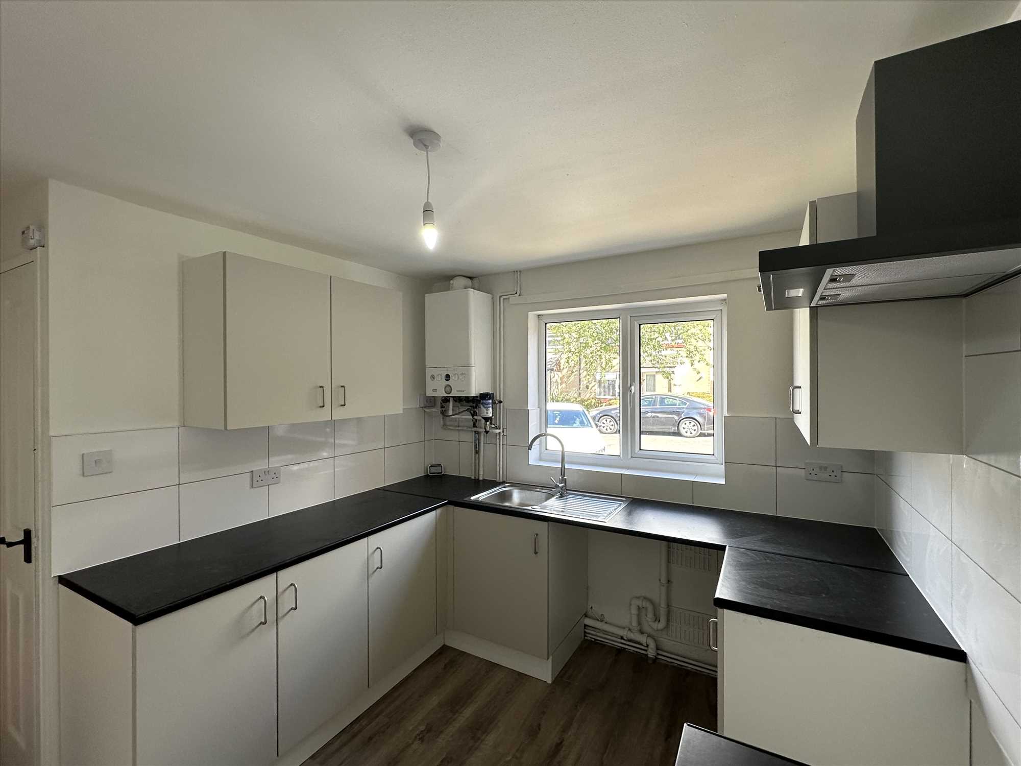 Ilkeston Court - Picture 3