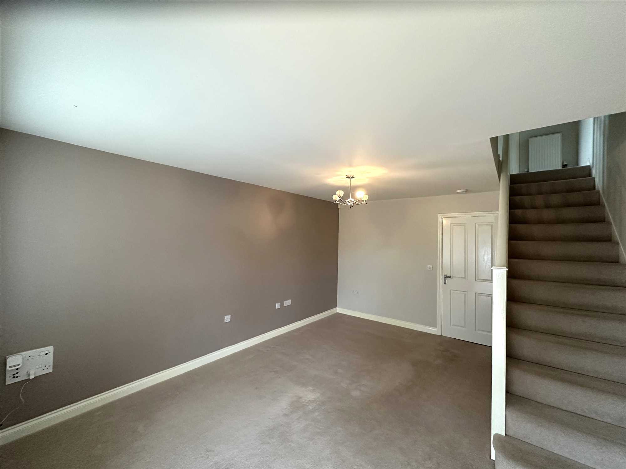 Sanderling Way - Picture 2