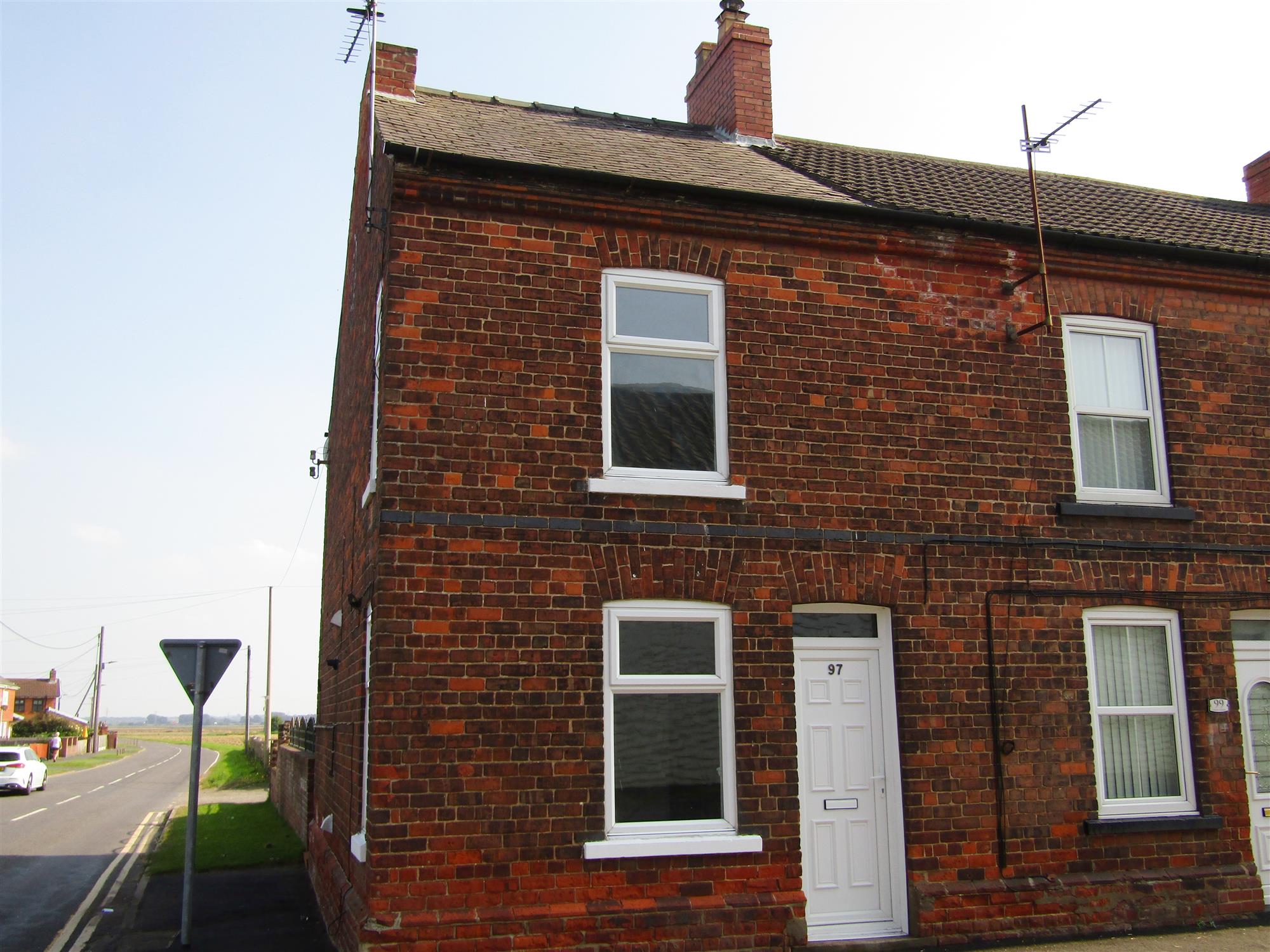 High Street, Burringham - Picture 1