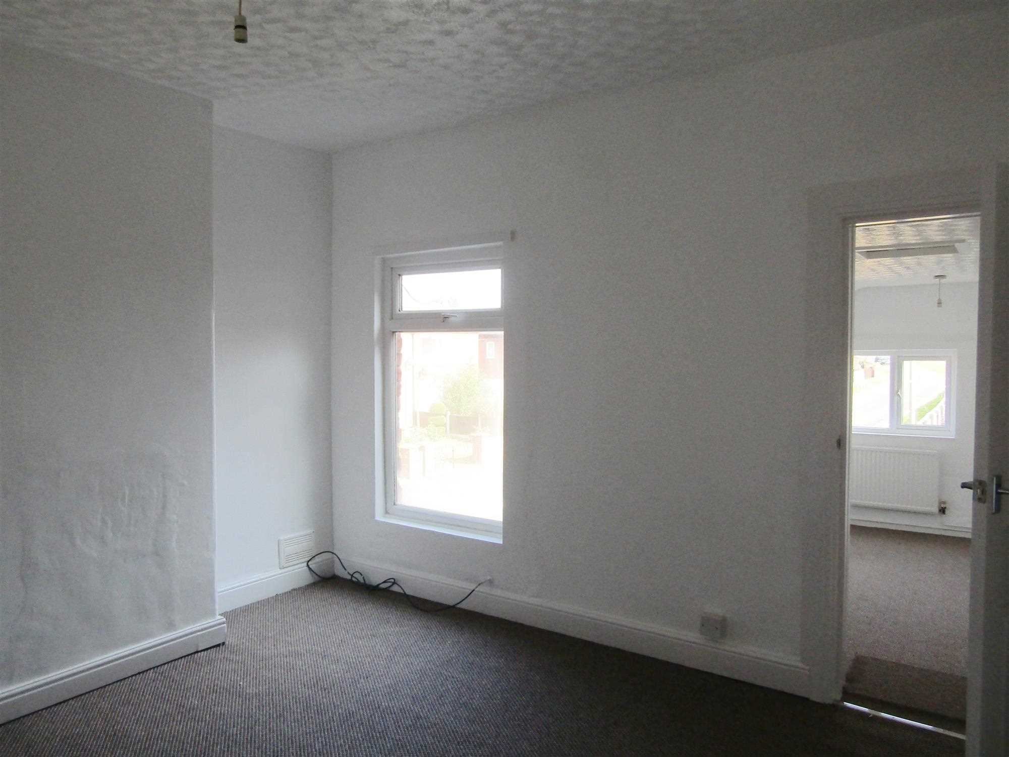 High Street, Burringham - Picture 6