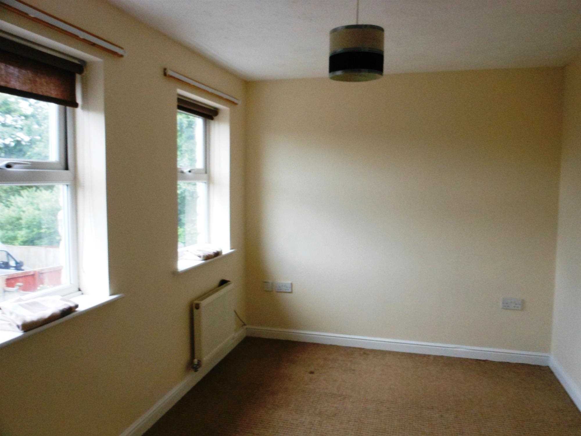 Woodcross Avenue - Picture 4