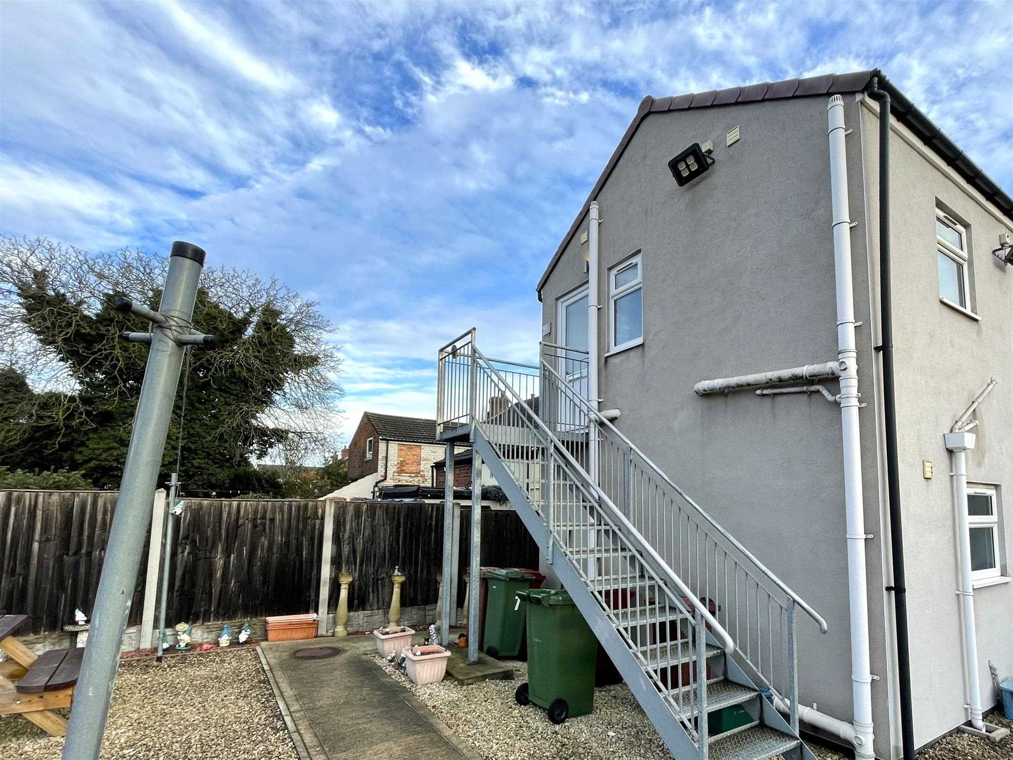 Smithfield Road - Picture 8