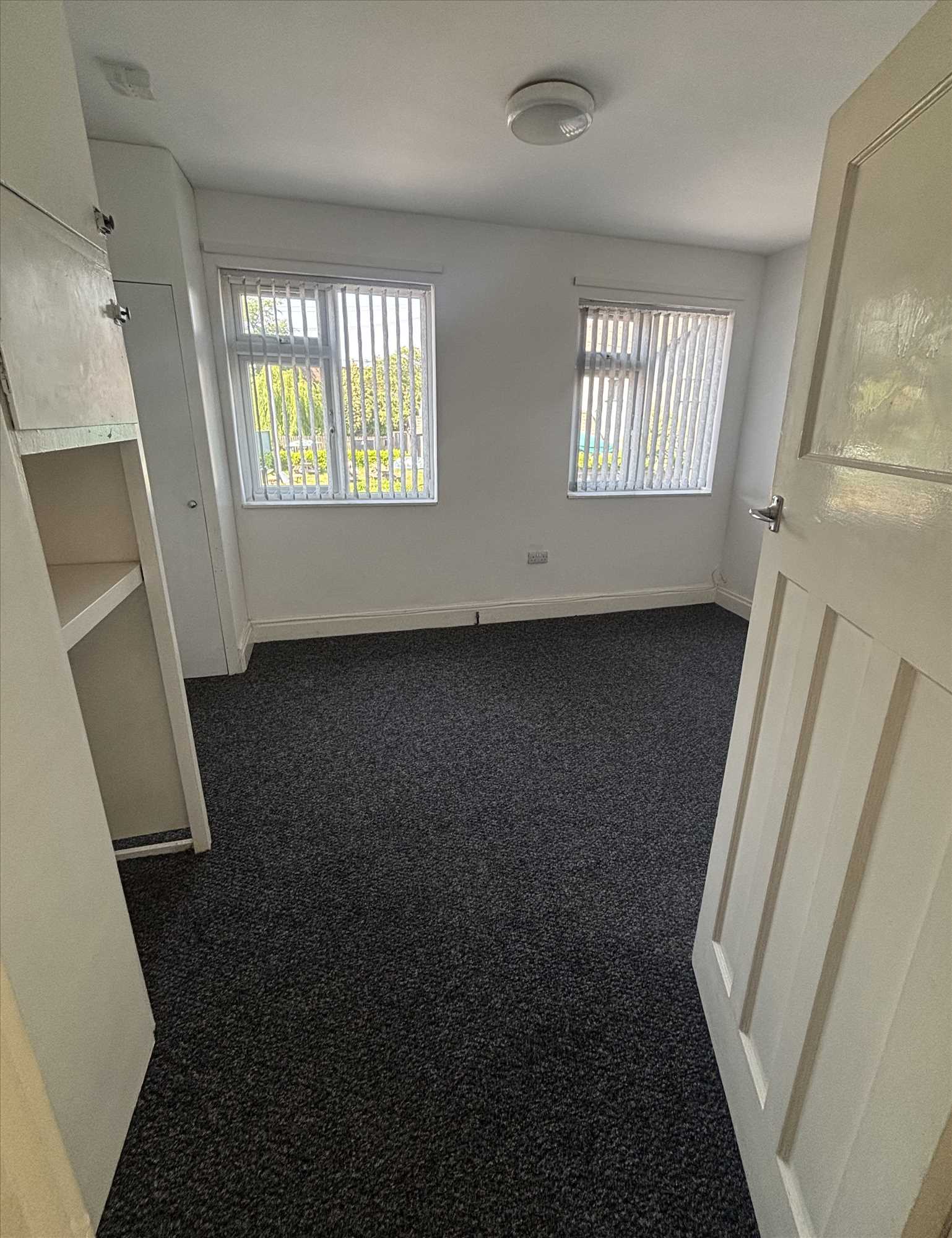 Collum Lane - Picture 5