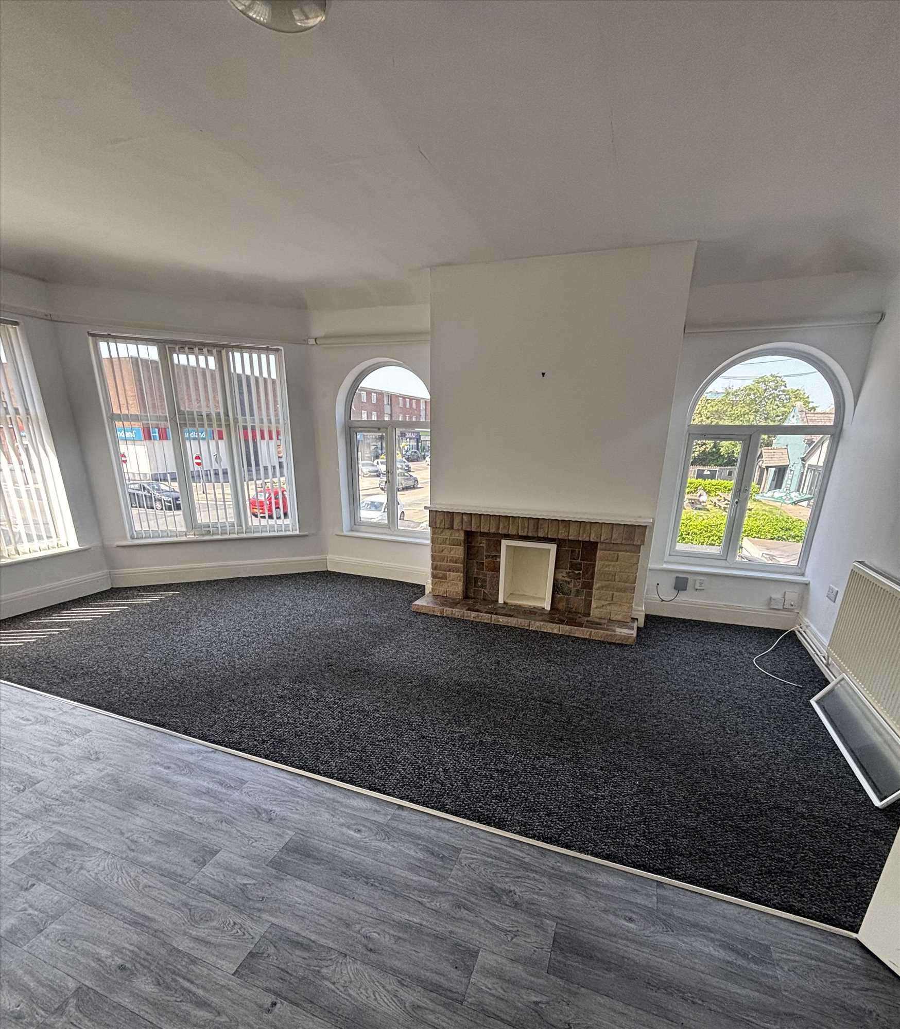 Collum Lane - Picture 8