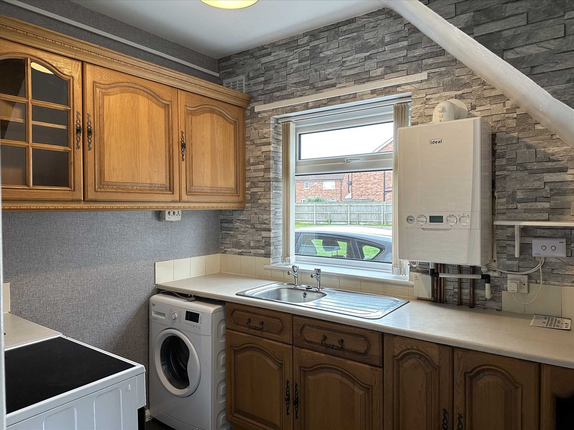 Staindale Road - Picture 5