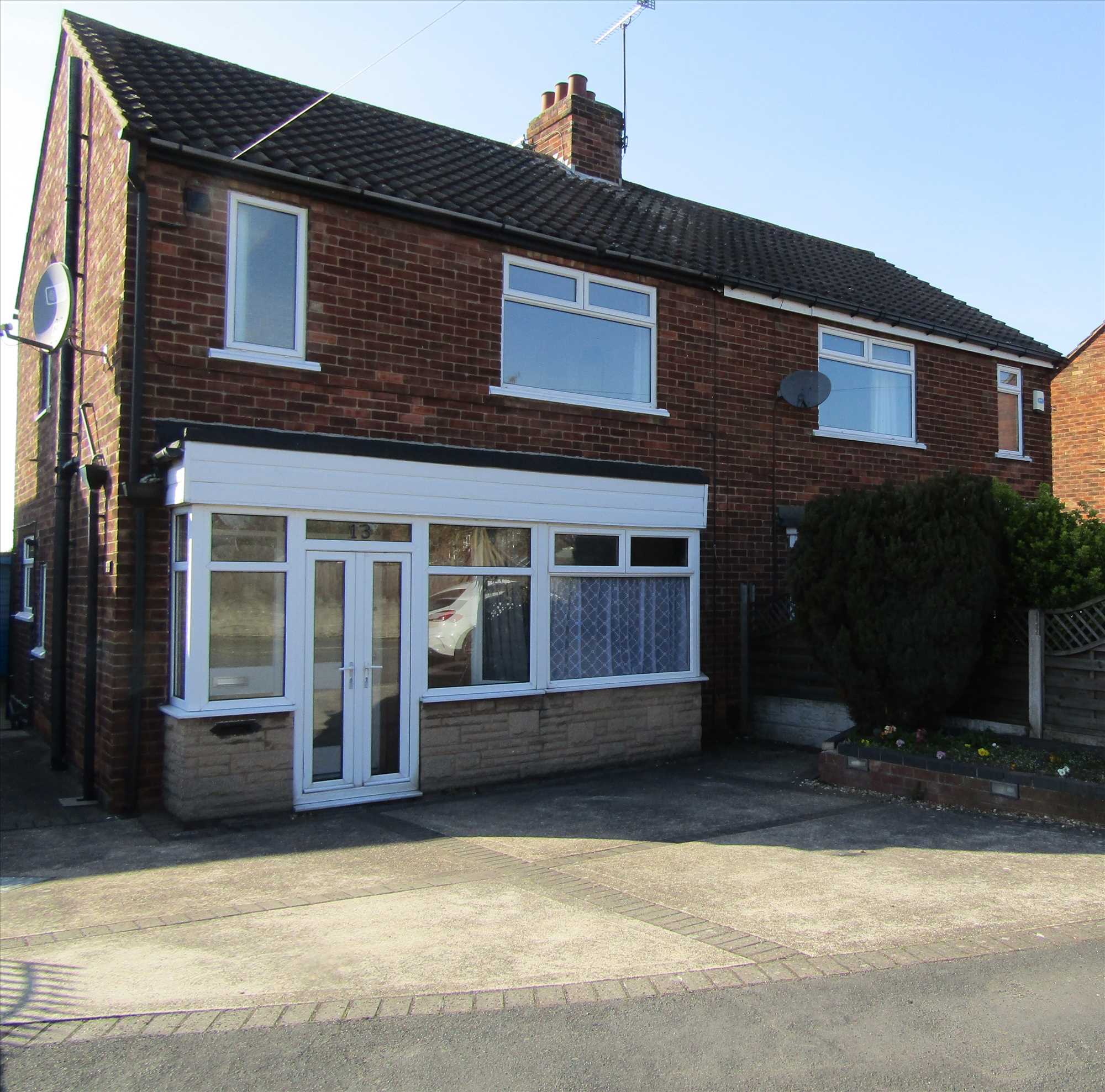 Hartshead Avenue - Picture 1