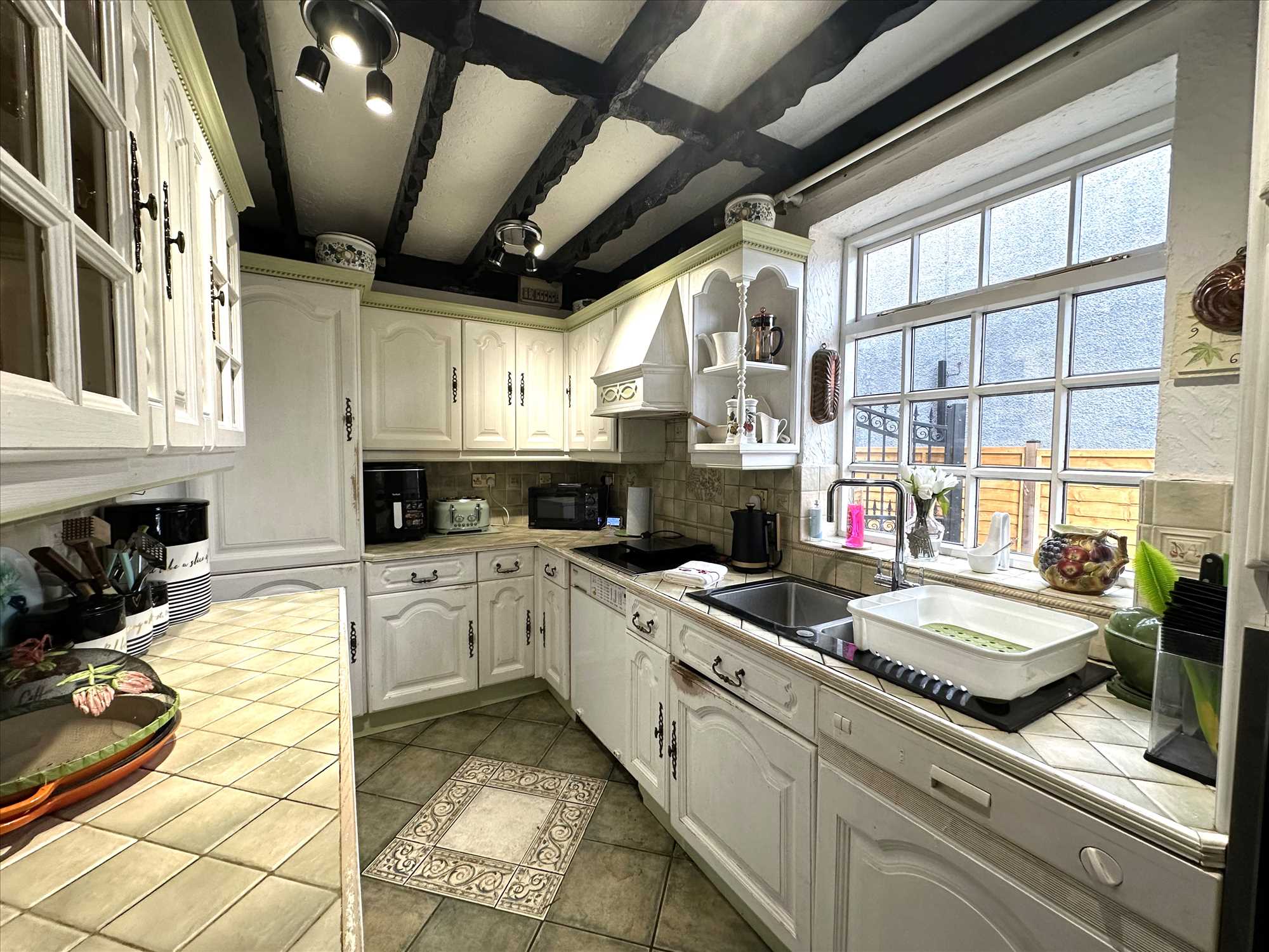 Messingham Road - Picture 9