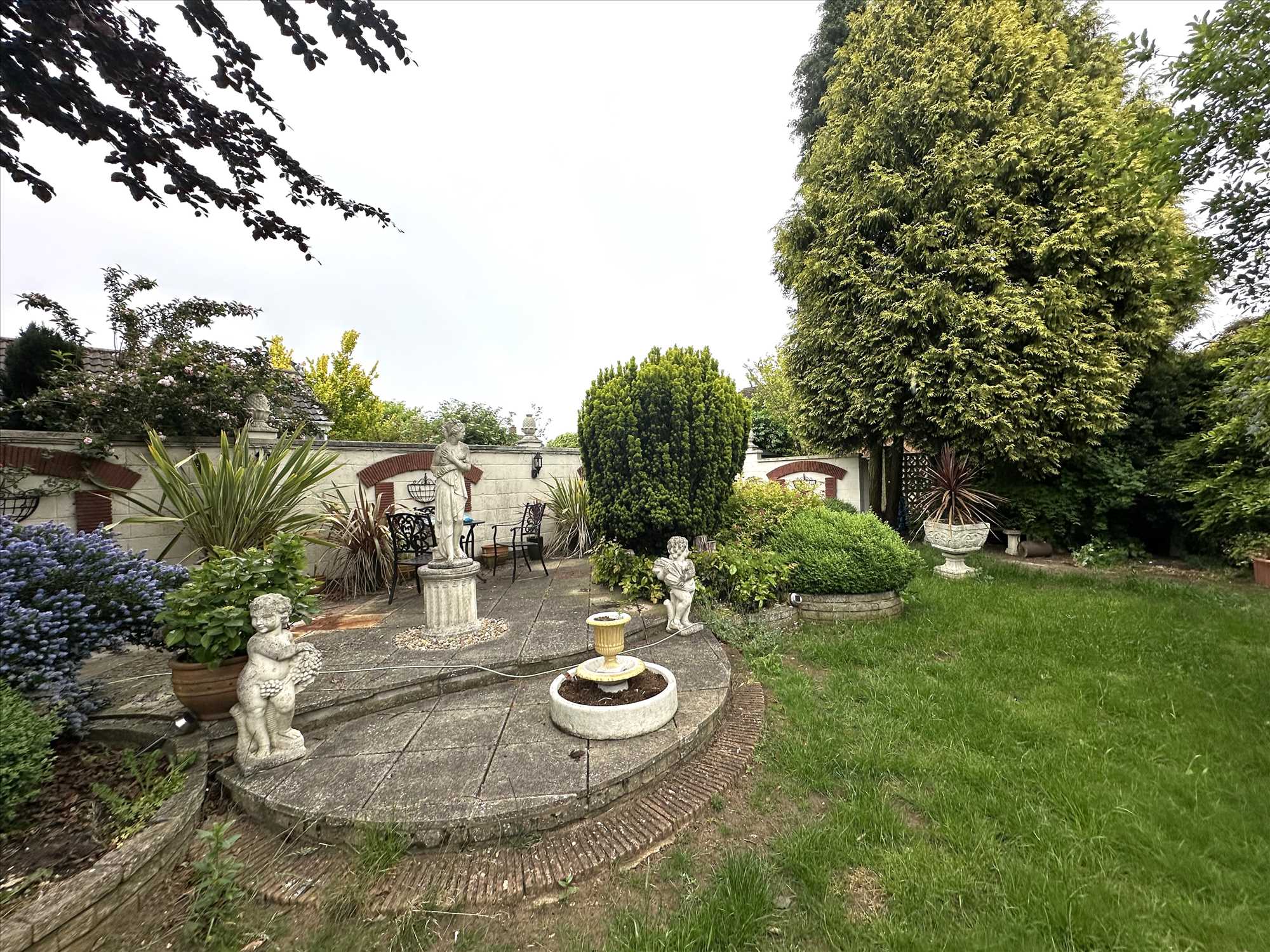 Messingham Road - Picture 17