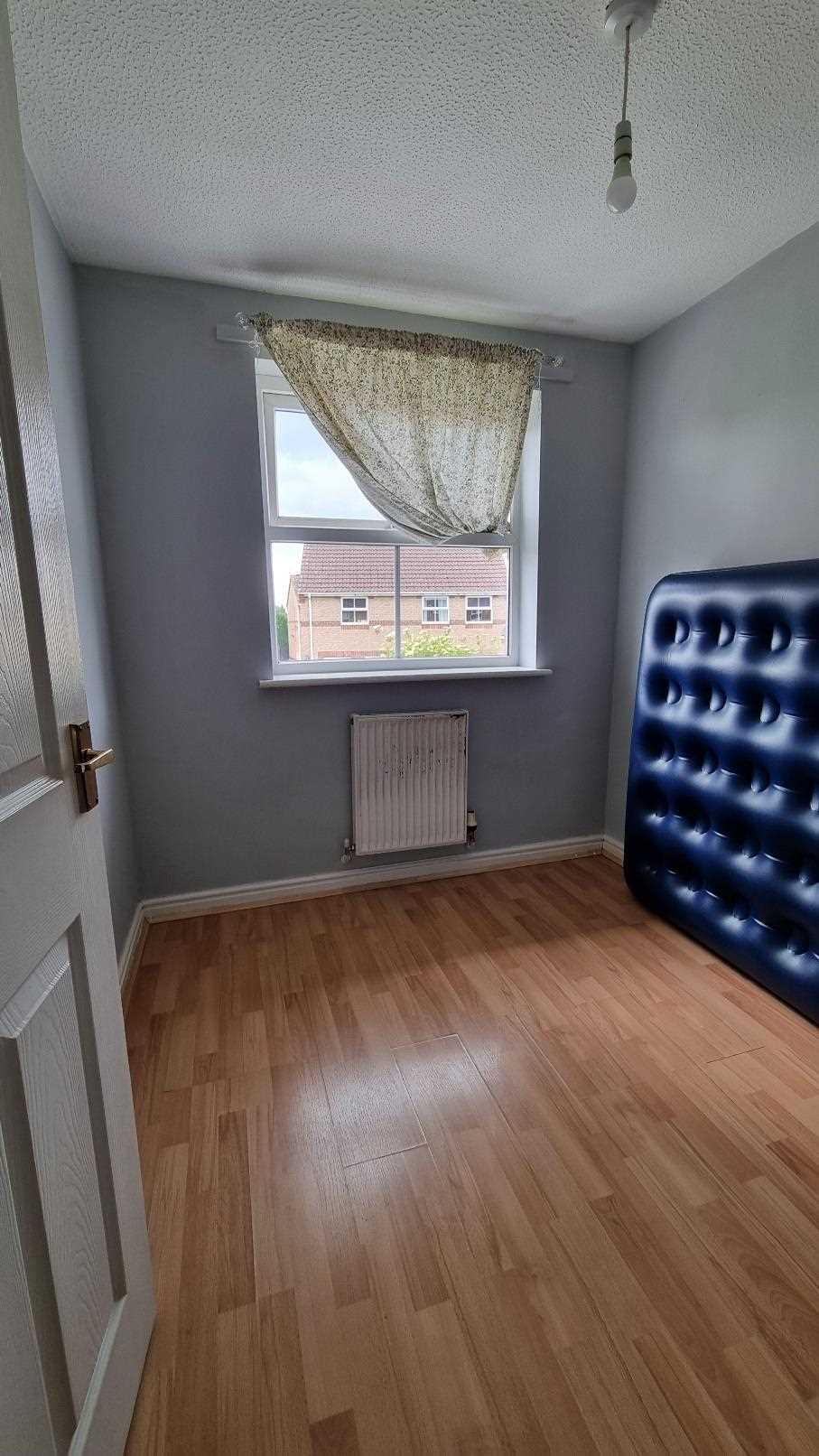 Jesmond Avenue - Picture 7