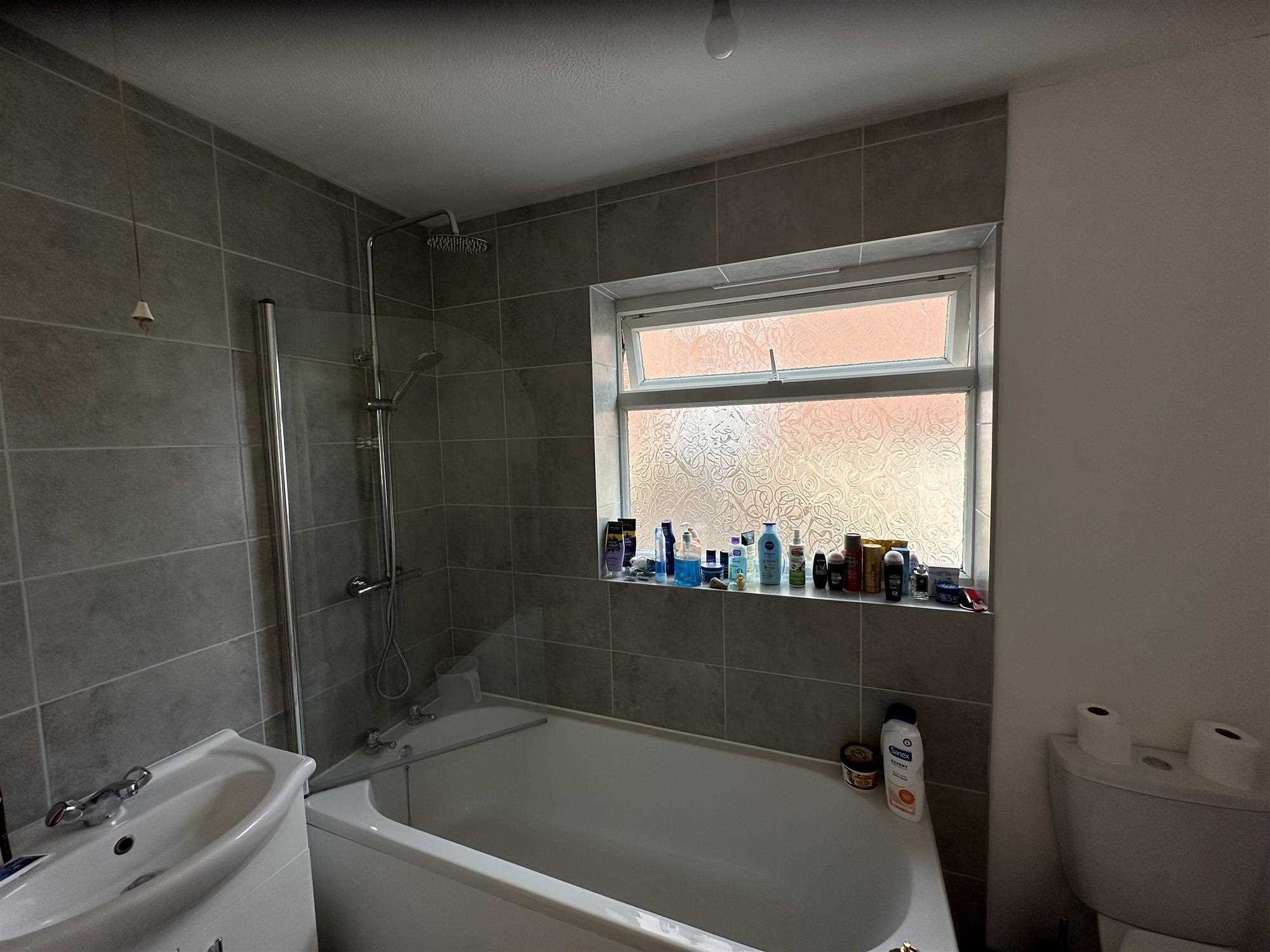 Lambourne Rise - Picture 6