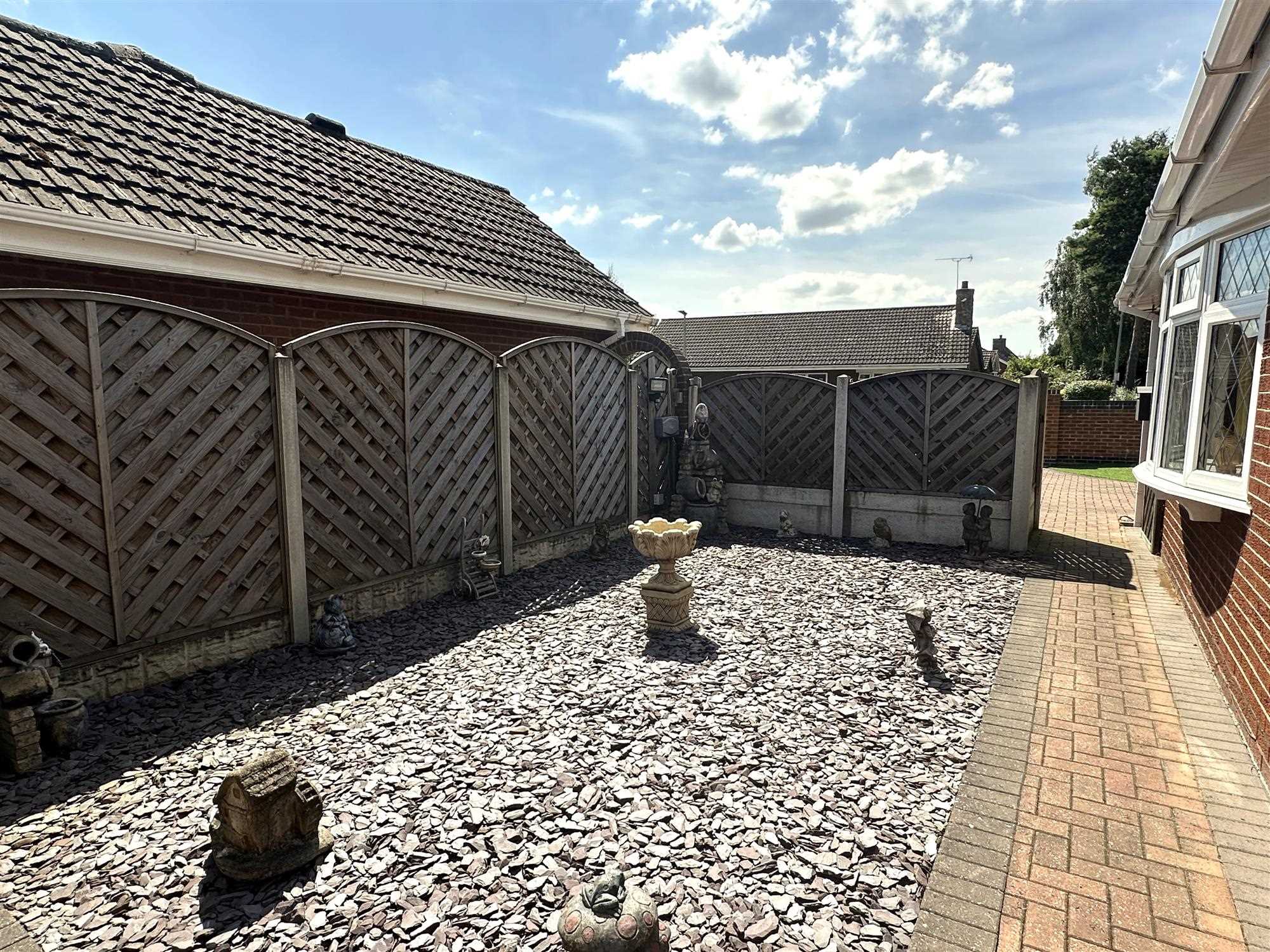 Jonquil Avenue - Picture 3