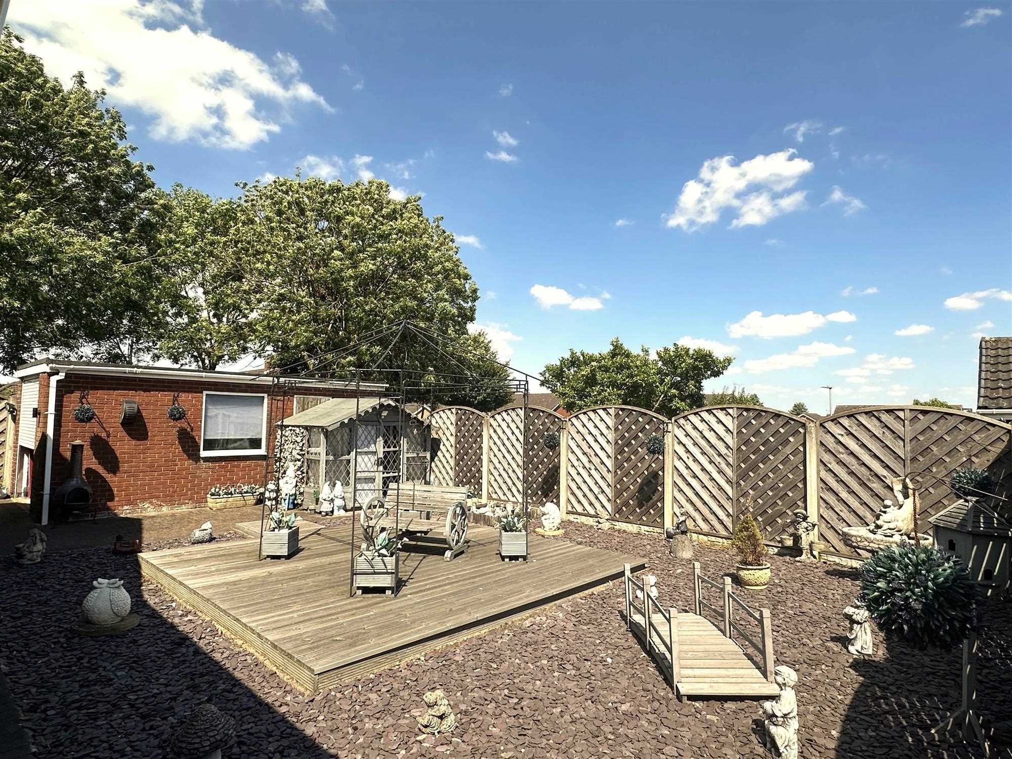 Jonquil Avenue - Picture 17