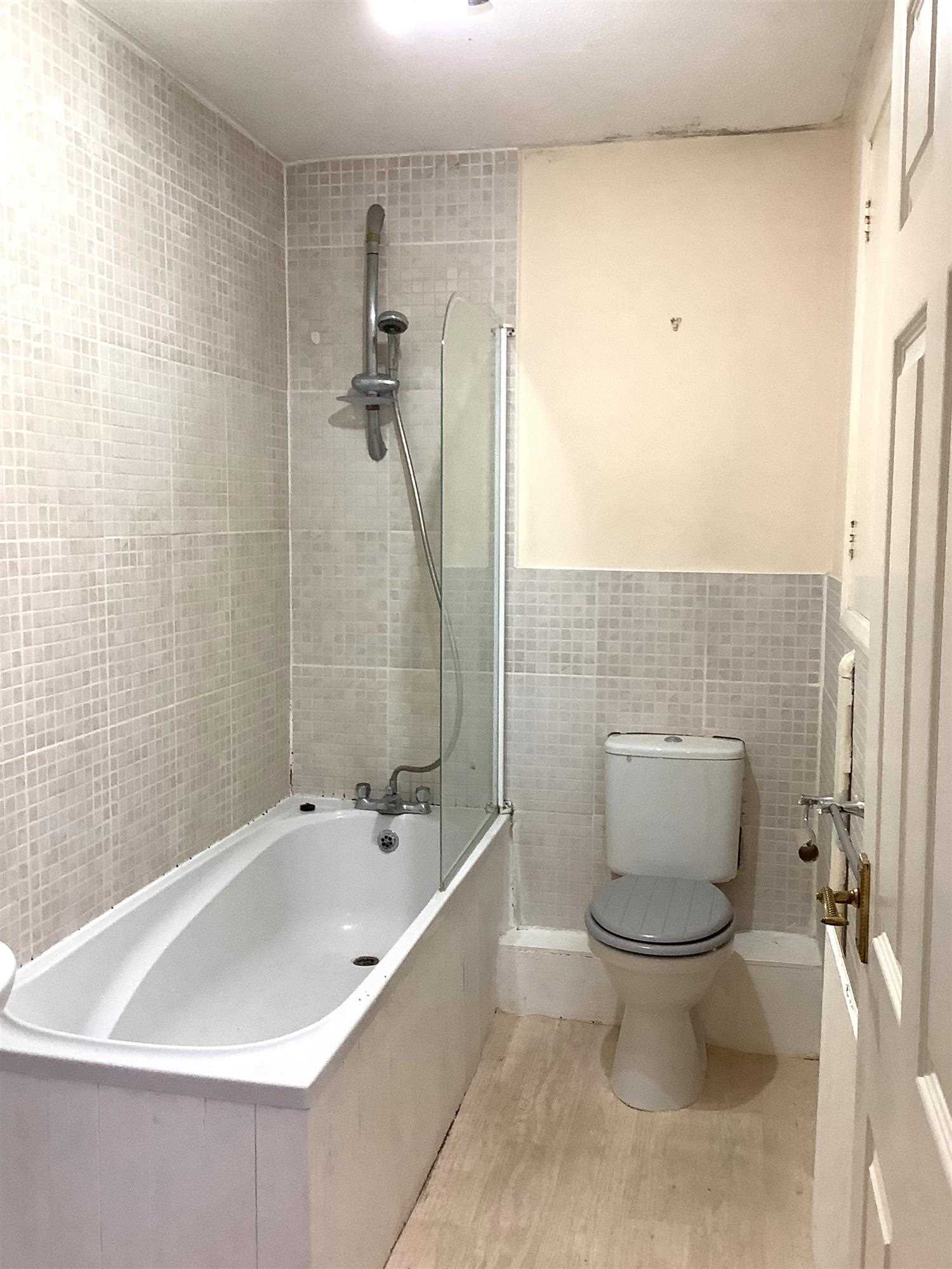 Merryweather Court - Picture 8