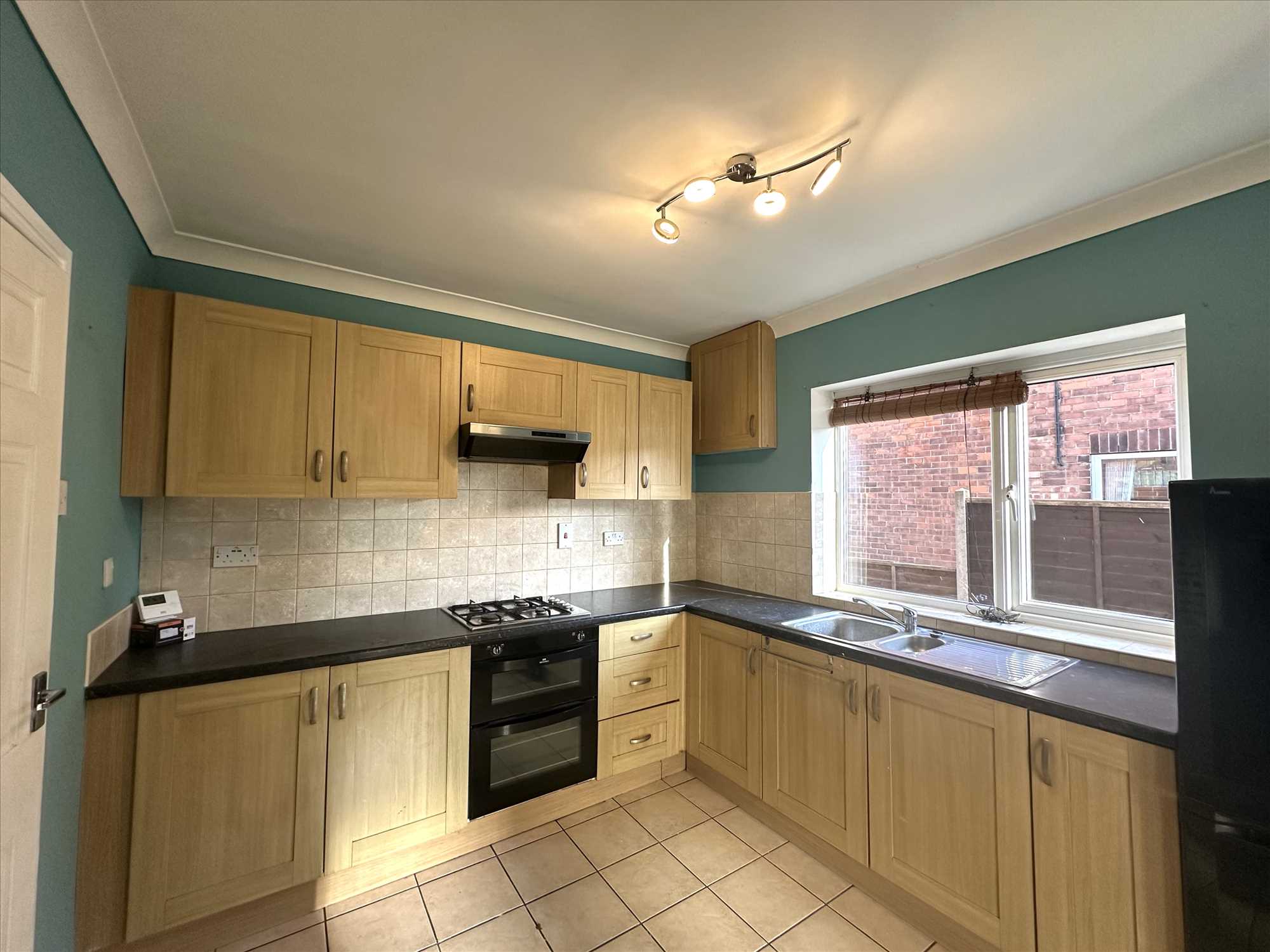 Neville Road - Picture 6