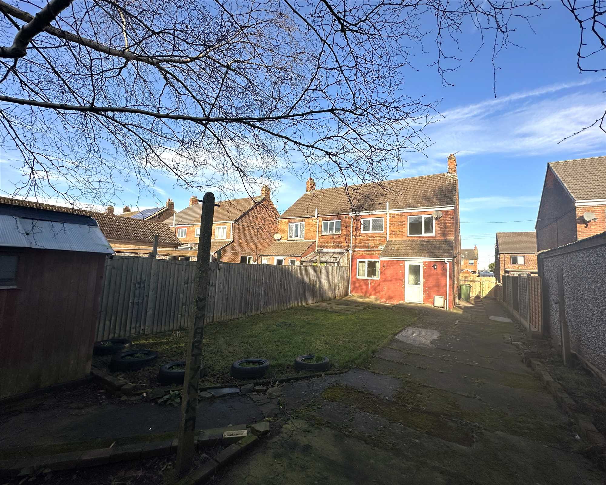Neville Road - Picture 12