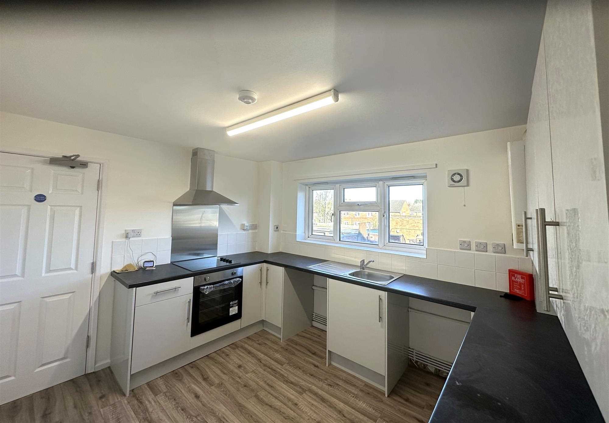 Willoughby Road - Picture 4