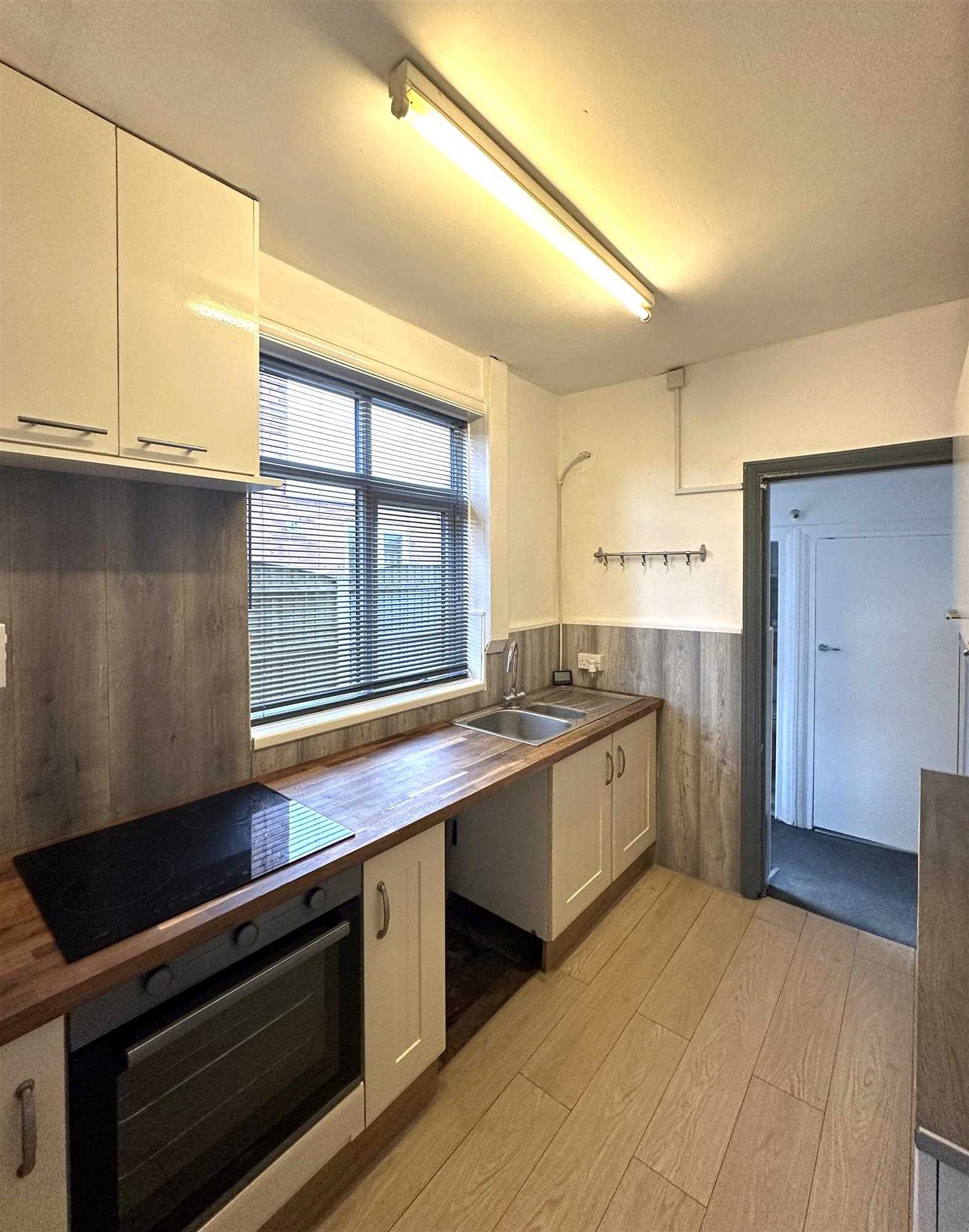 Priory Lane - Picture 6