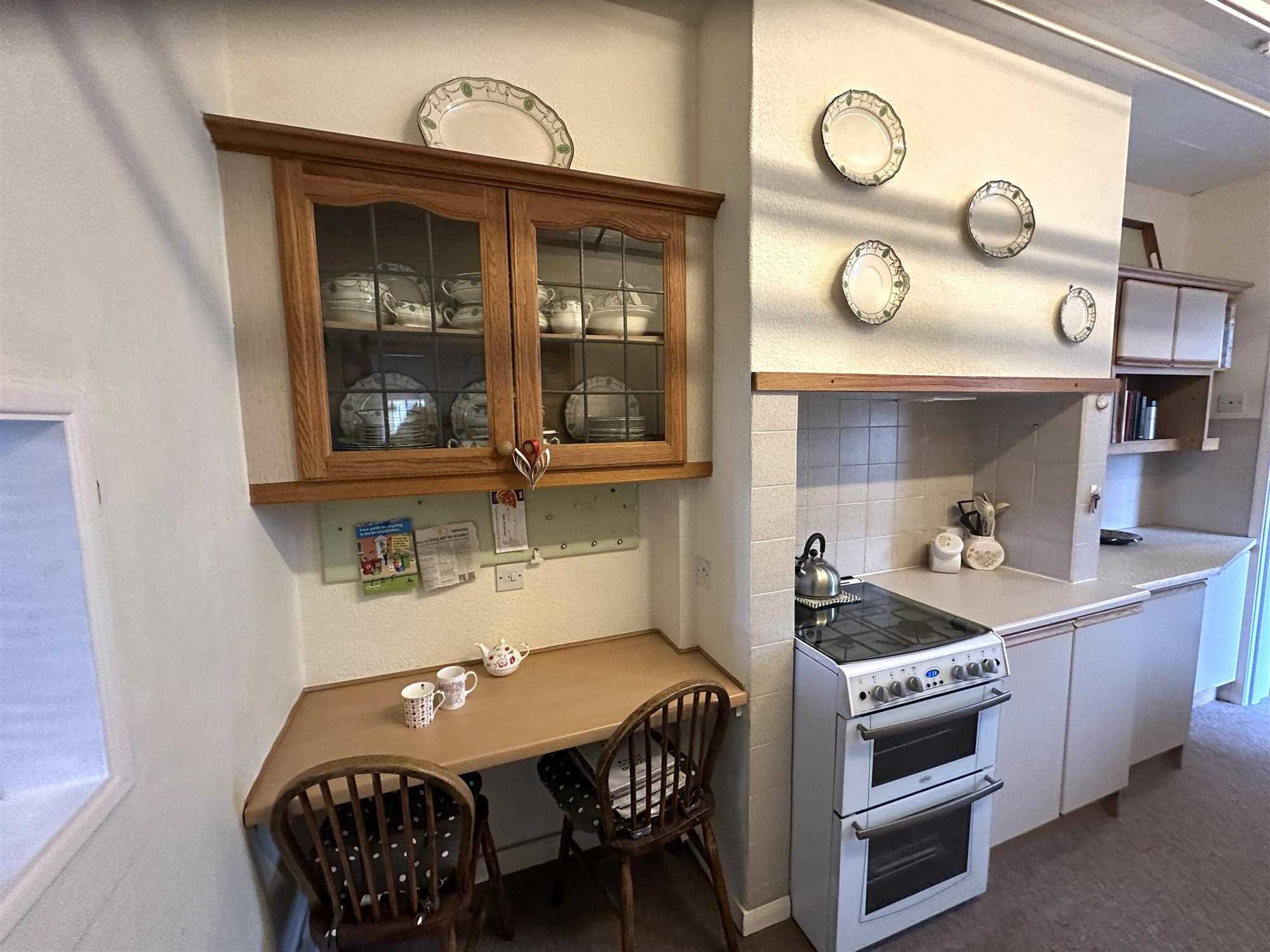 Ashby Road - Picture 6