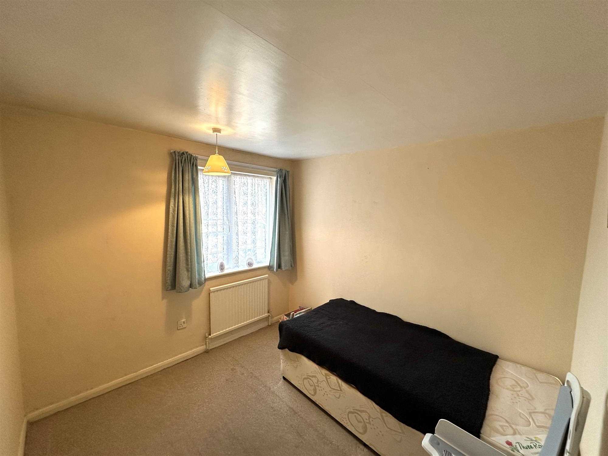 Coventry Close - Picture 10