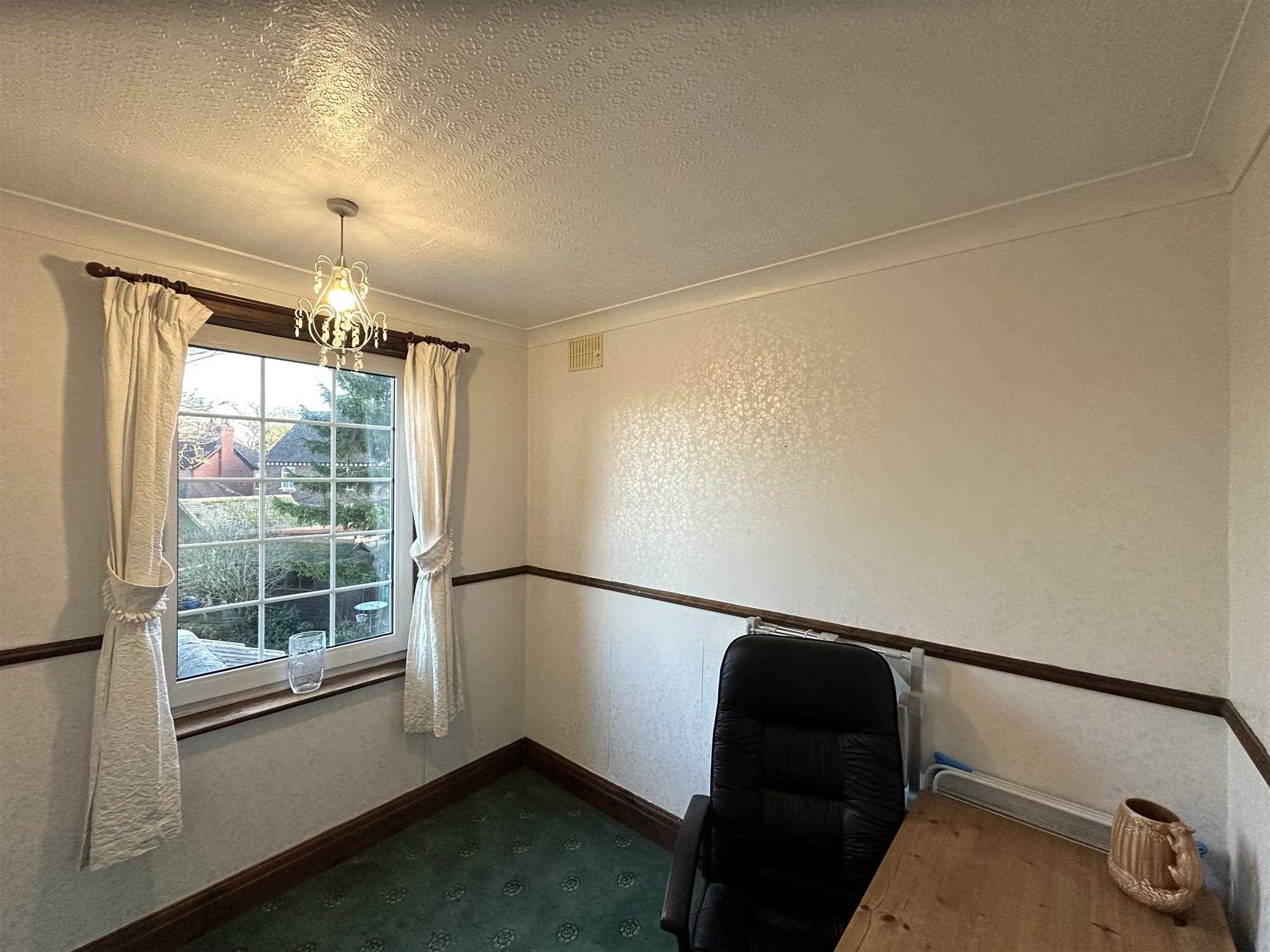 Alan Crescent - Picture 15