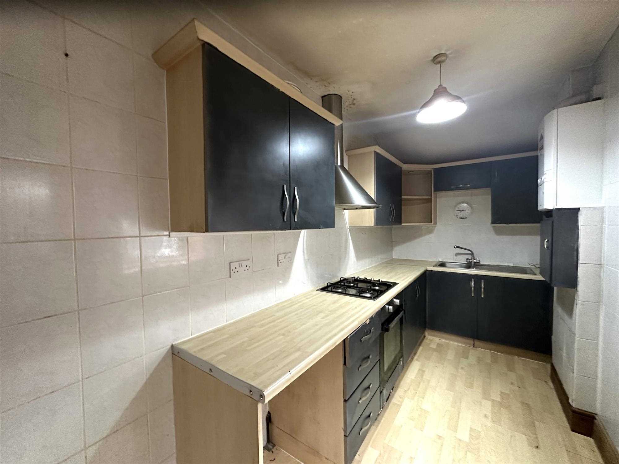Shirley Crescent - Picture 6