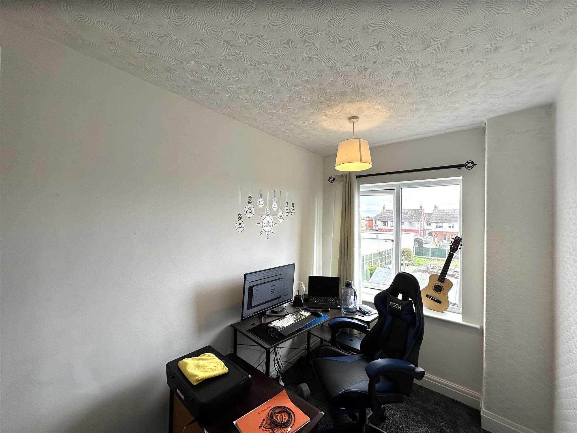 Bottesford Road - Picture 7