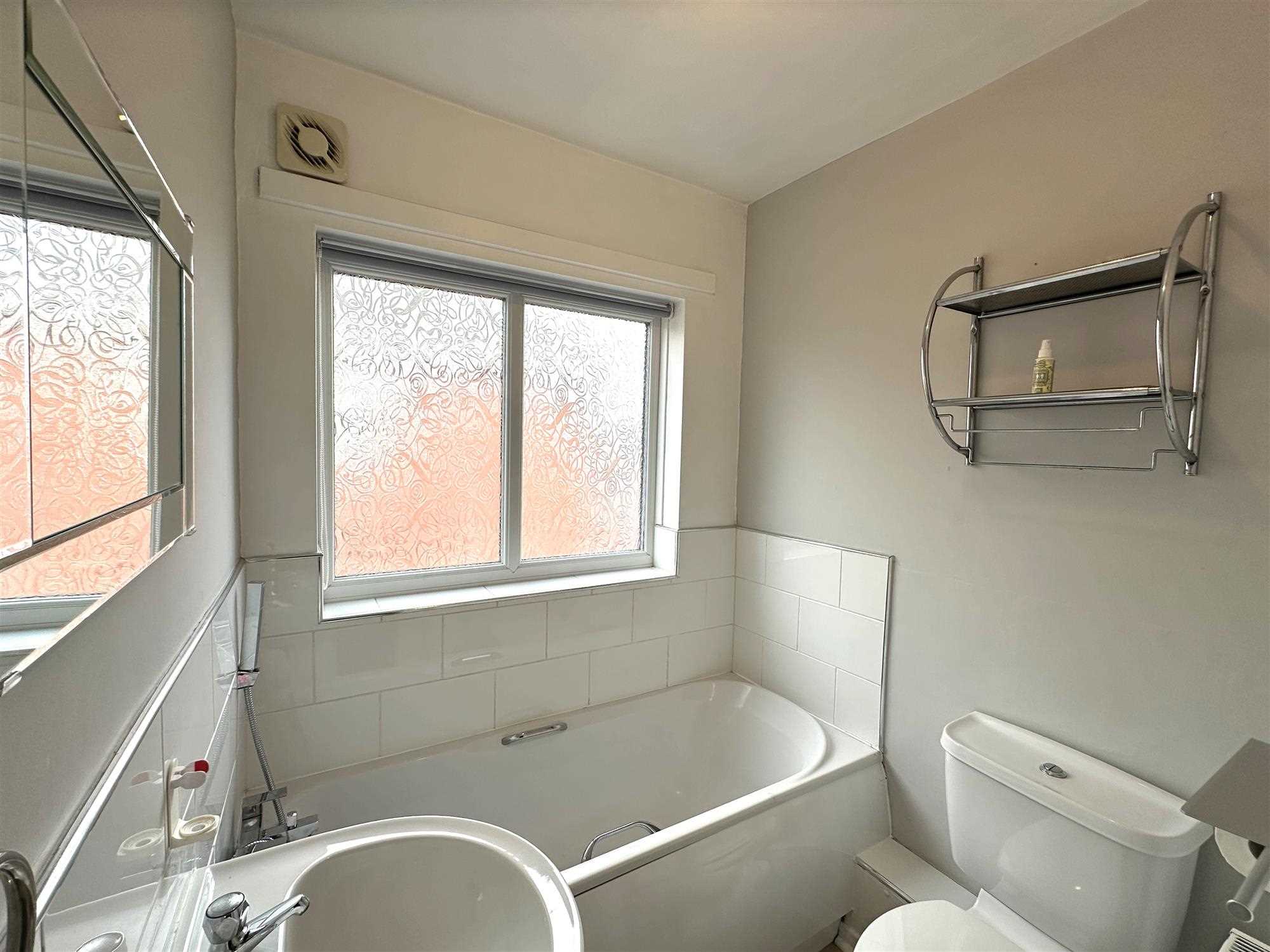 Bottesford Road - Picture 8