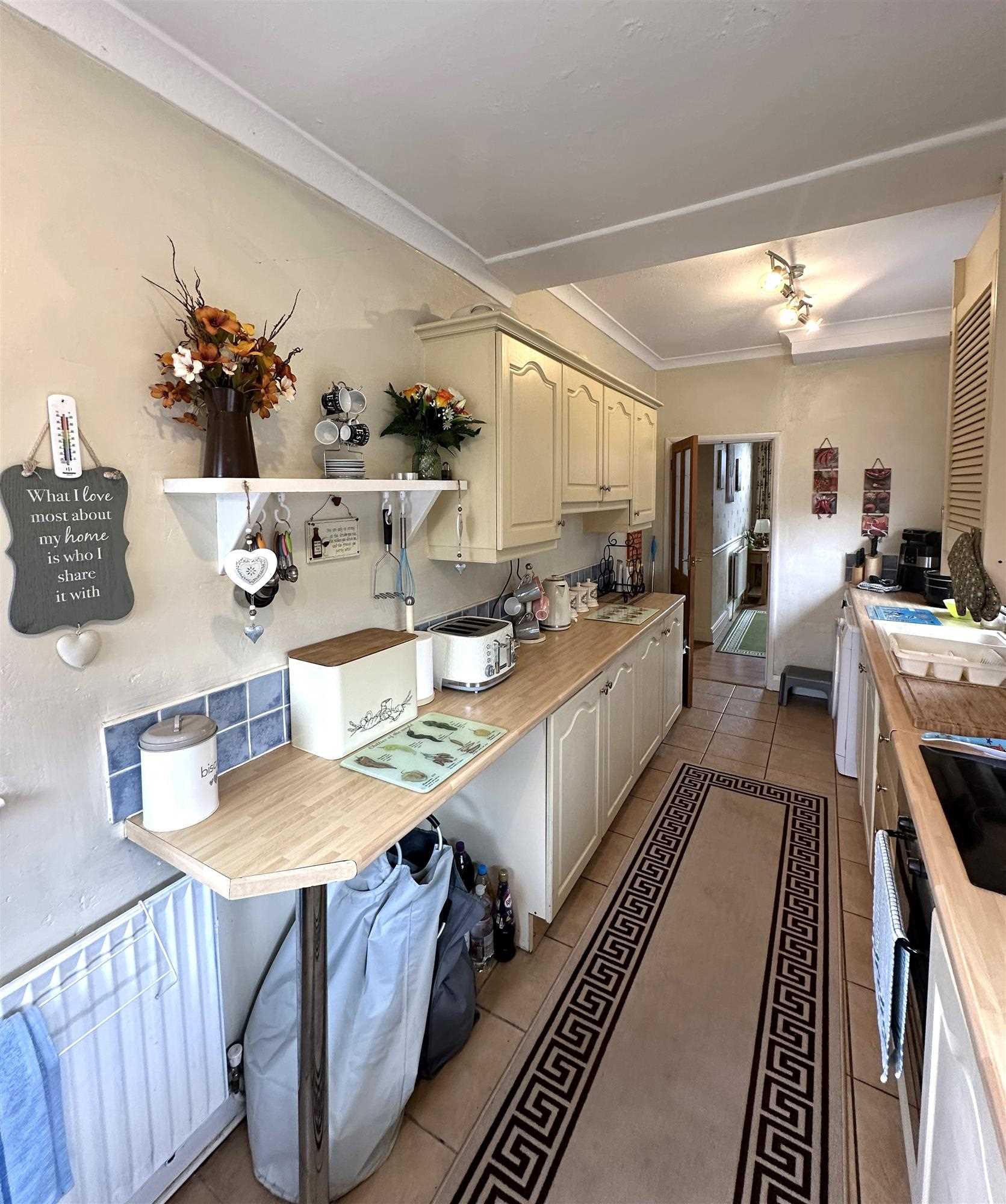 Stockshill Road - Picture 7