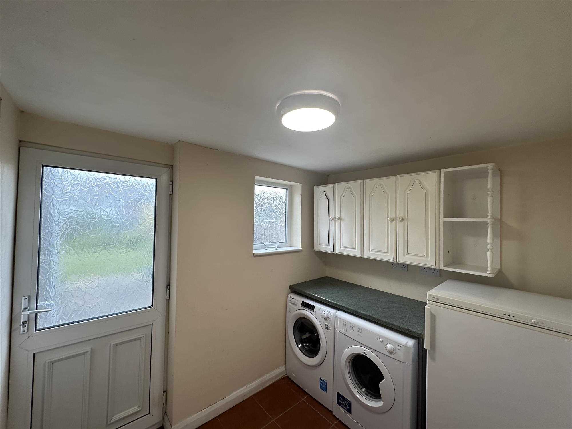 Messingham Road - Picture 17