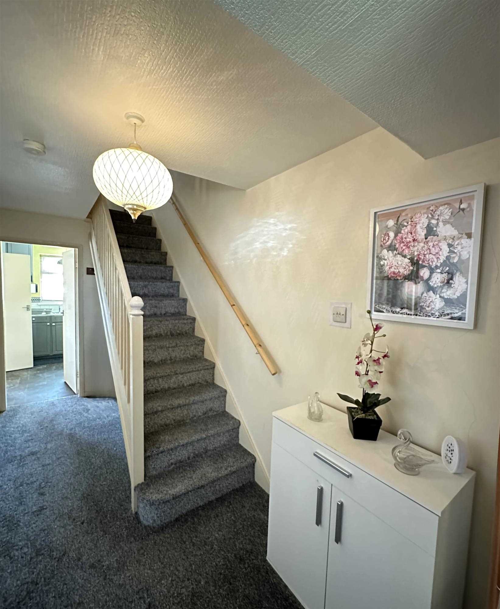 Byfield Road - Picture 3