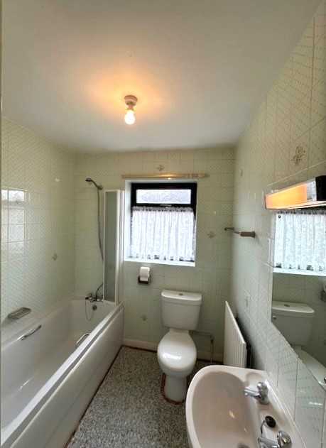 Hall Rise - Picture 10