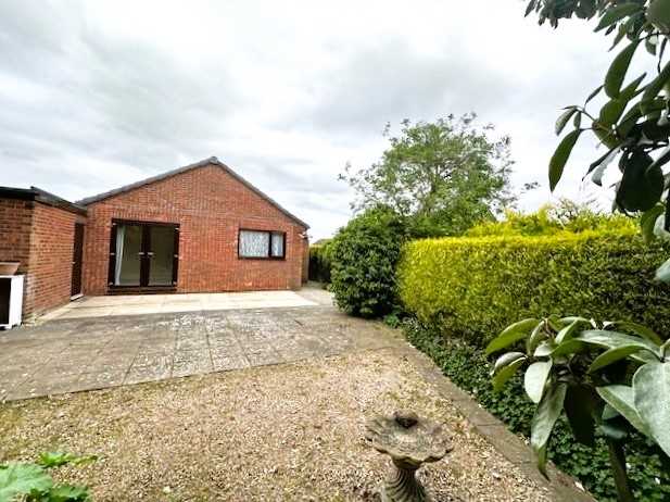 Hall Rise - Picture 13