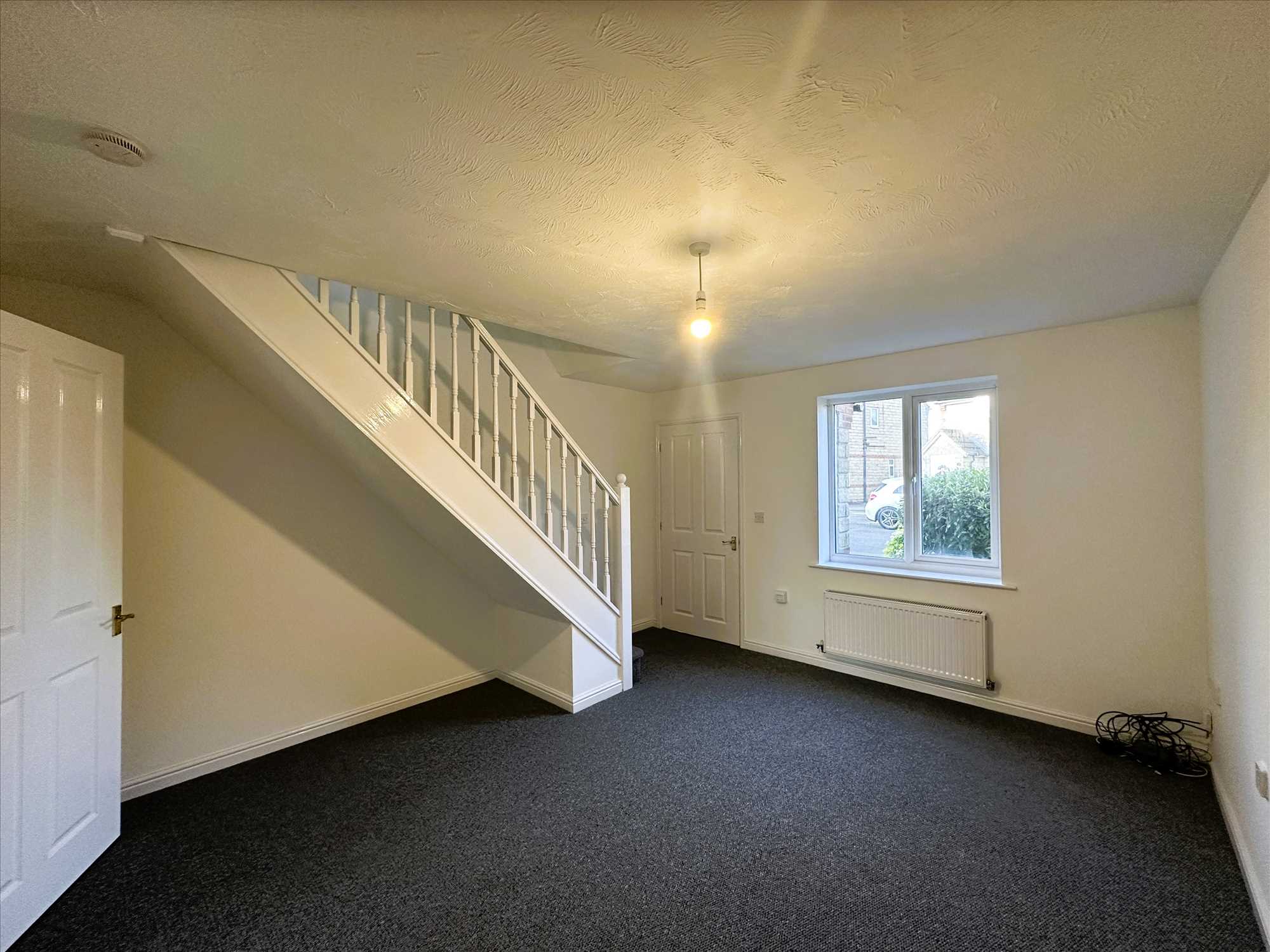 Nutwell Court - Picture 3