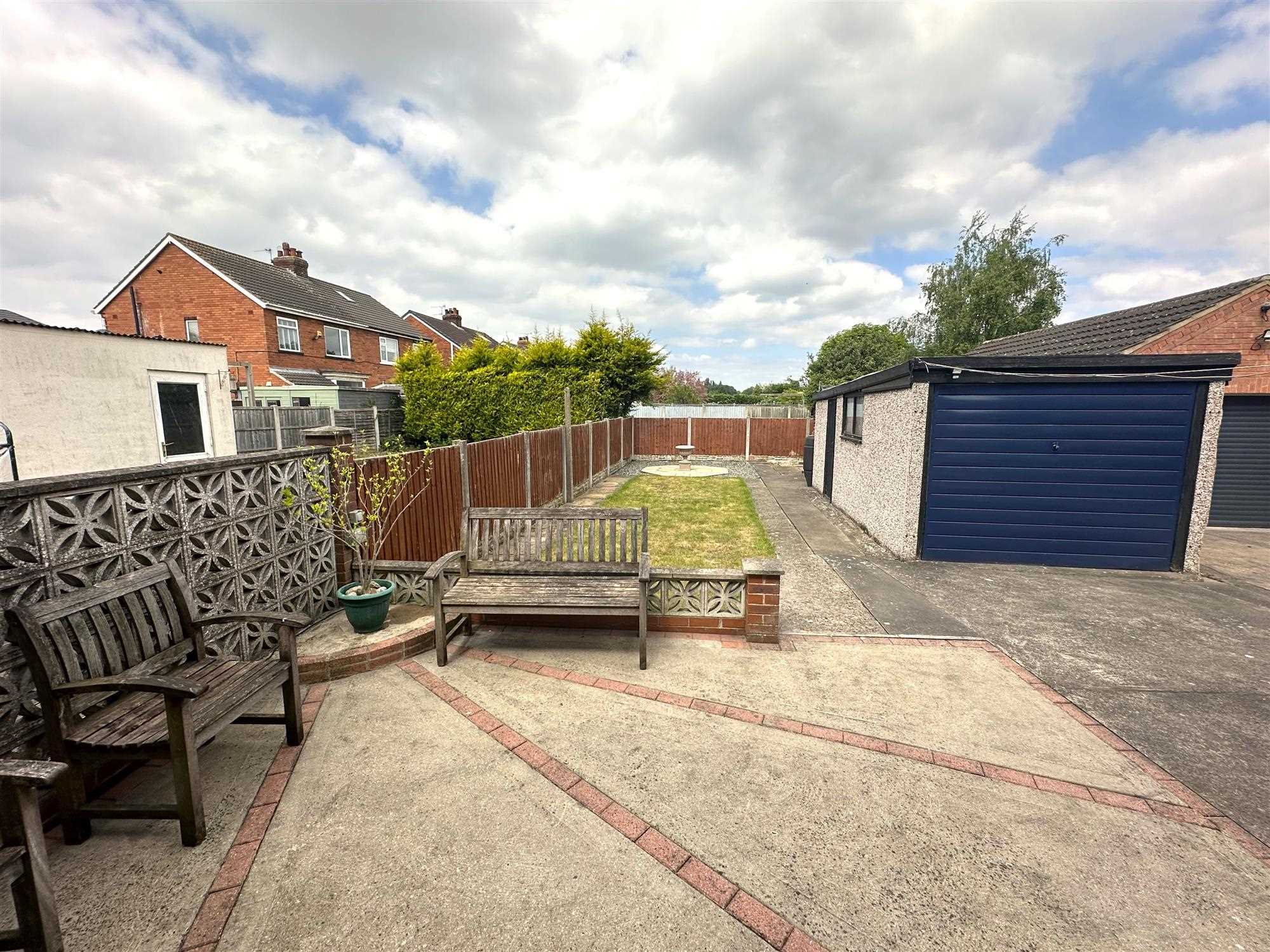 Peveril Avenue - Picture 15