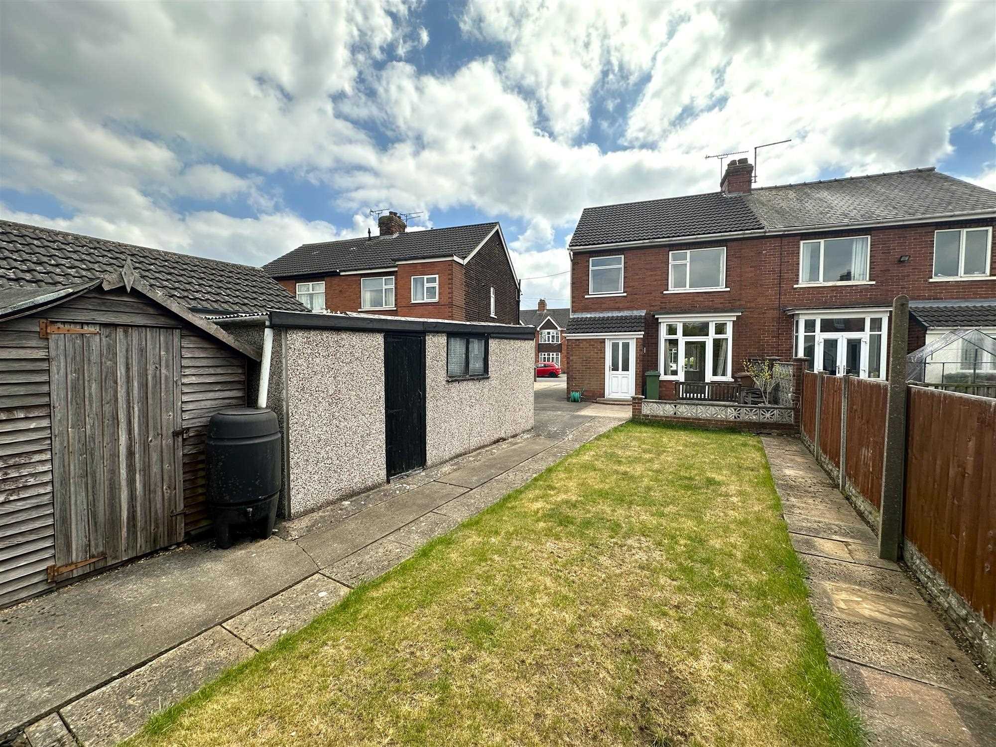 Peveril Avenue - Picture 17